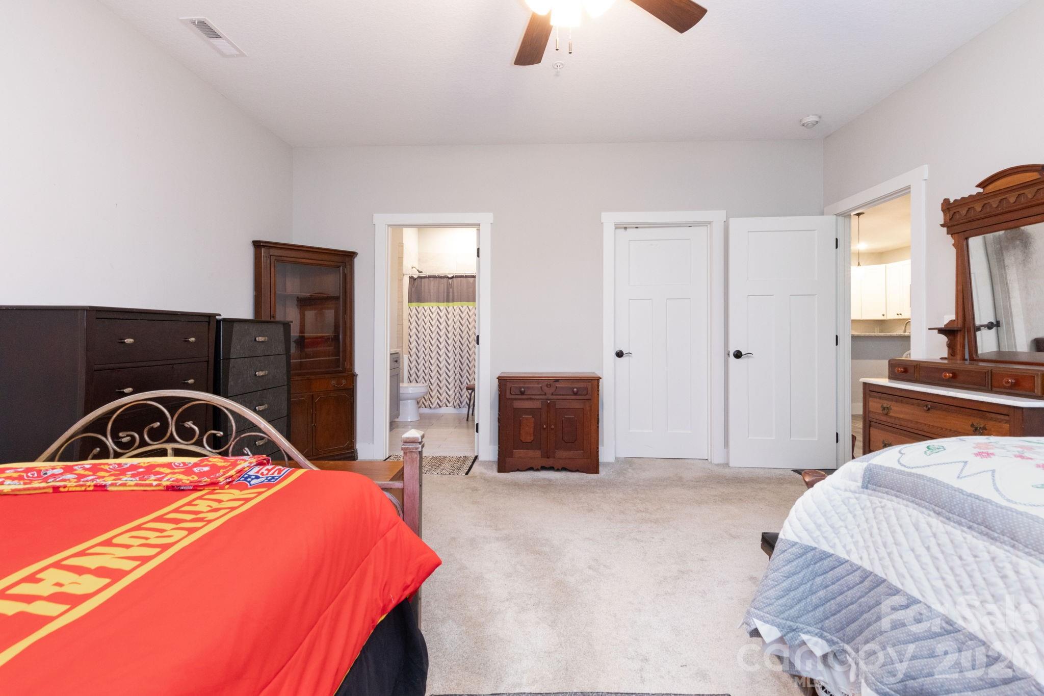 138 Foxden Drive 102 Property Photo 11
