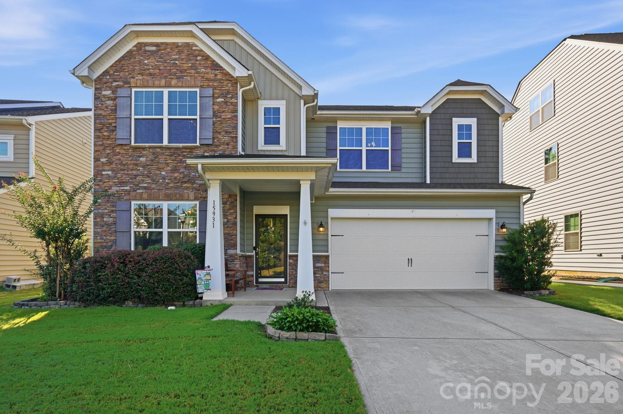 15931 Harbor Hill Drive Property Photo 1