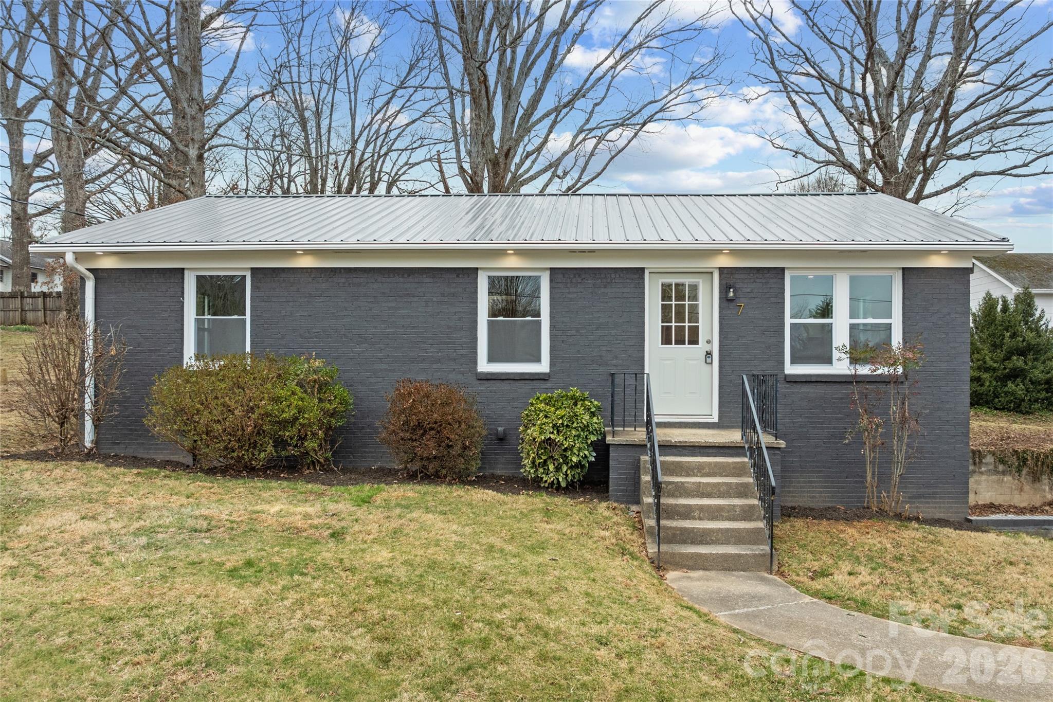 7 Browndale Road Property Photo 2