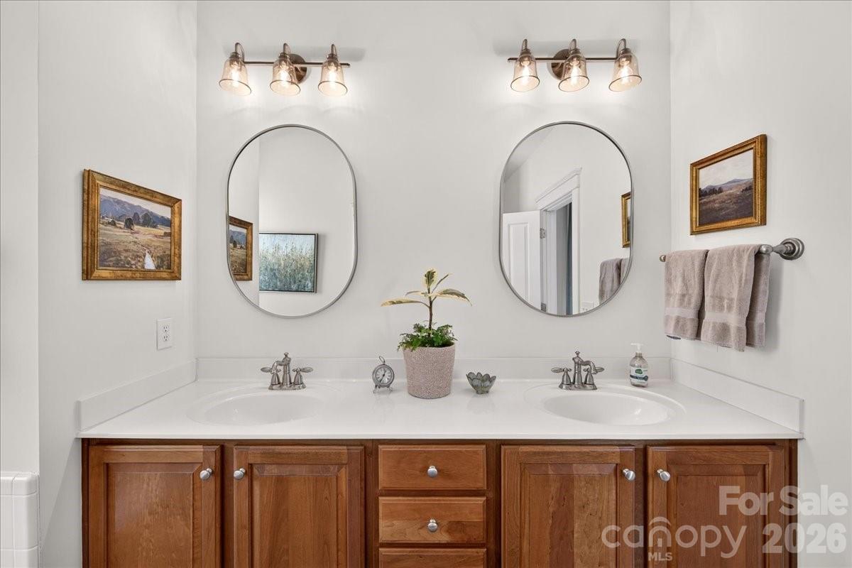 7014 Blakeney Greens Boulevard Property Photo 32