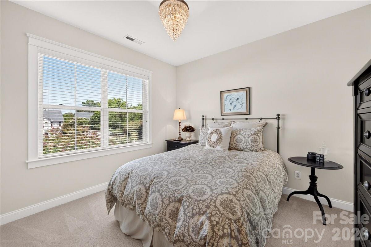 7014 Blakeney Greens Boulevard Property Photo 33
