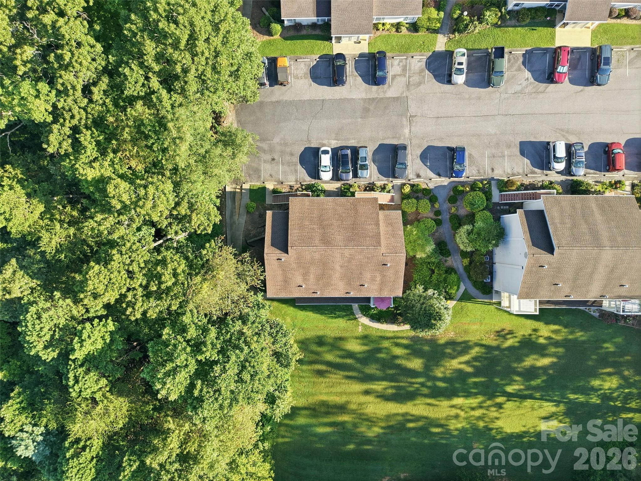 19 Krista Circle E Property Photo 2
