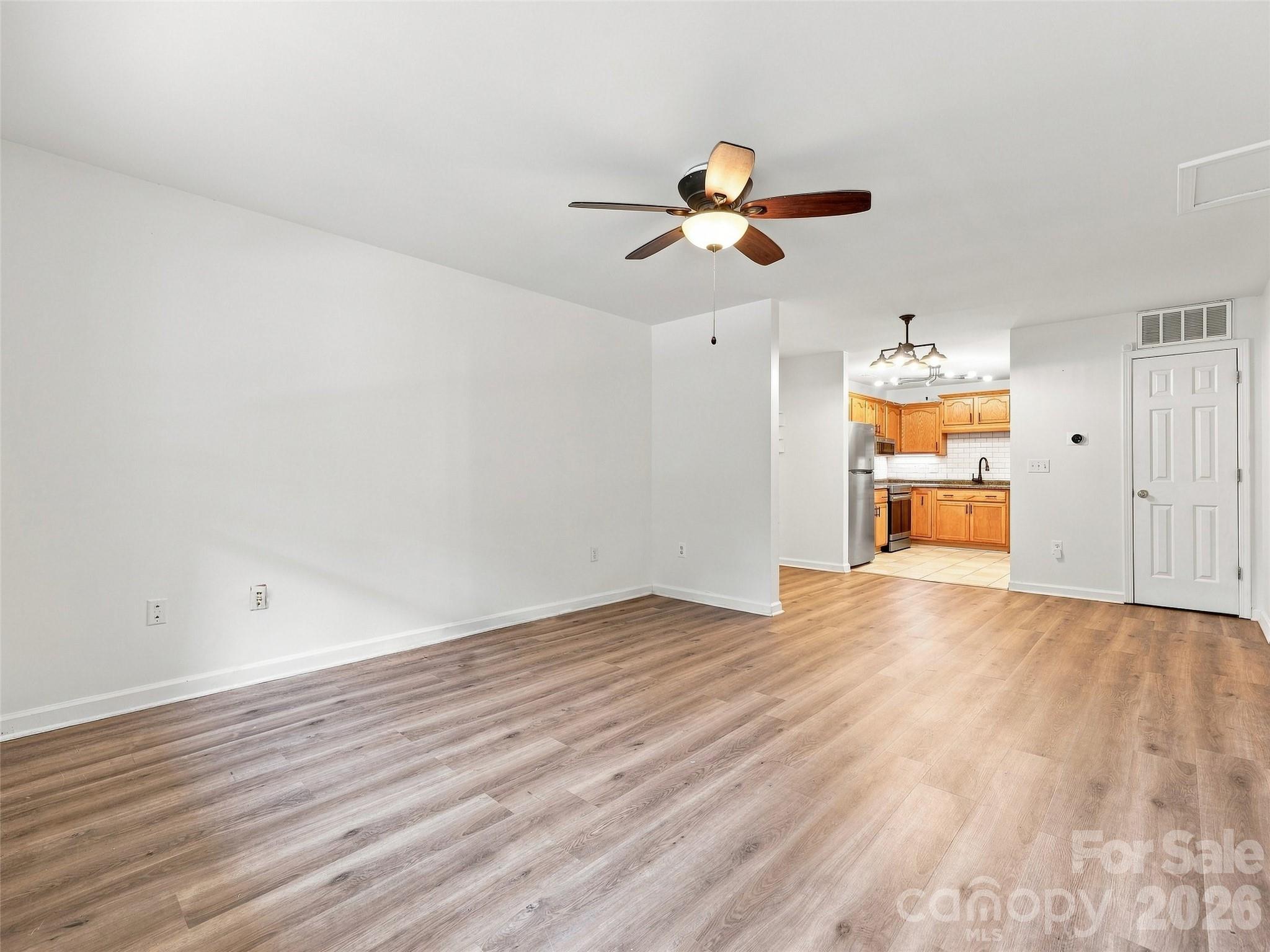 19 Krista Circle E Property Photo 6