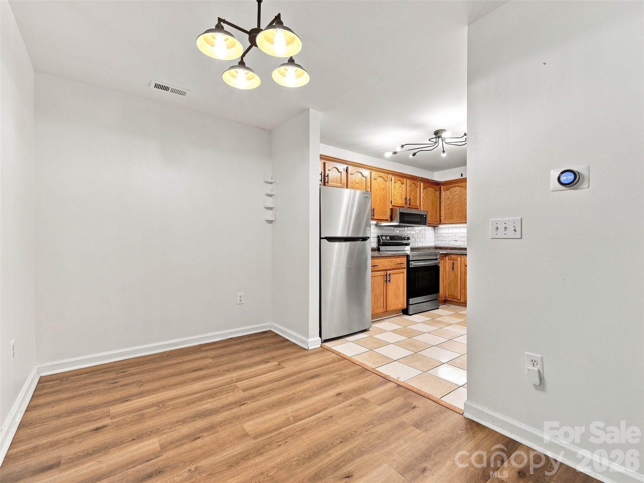 19 Krista Circle E Property Photo 12