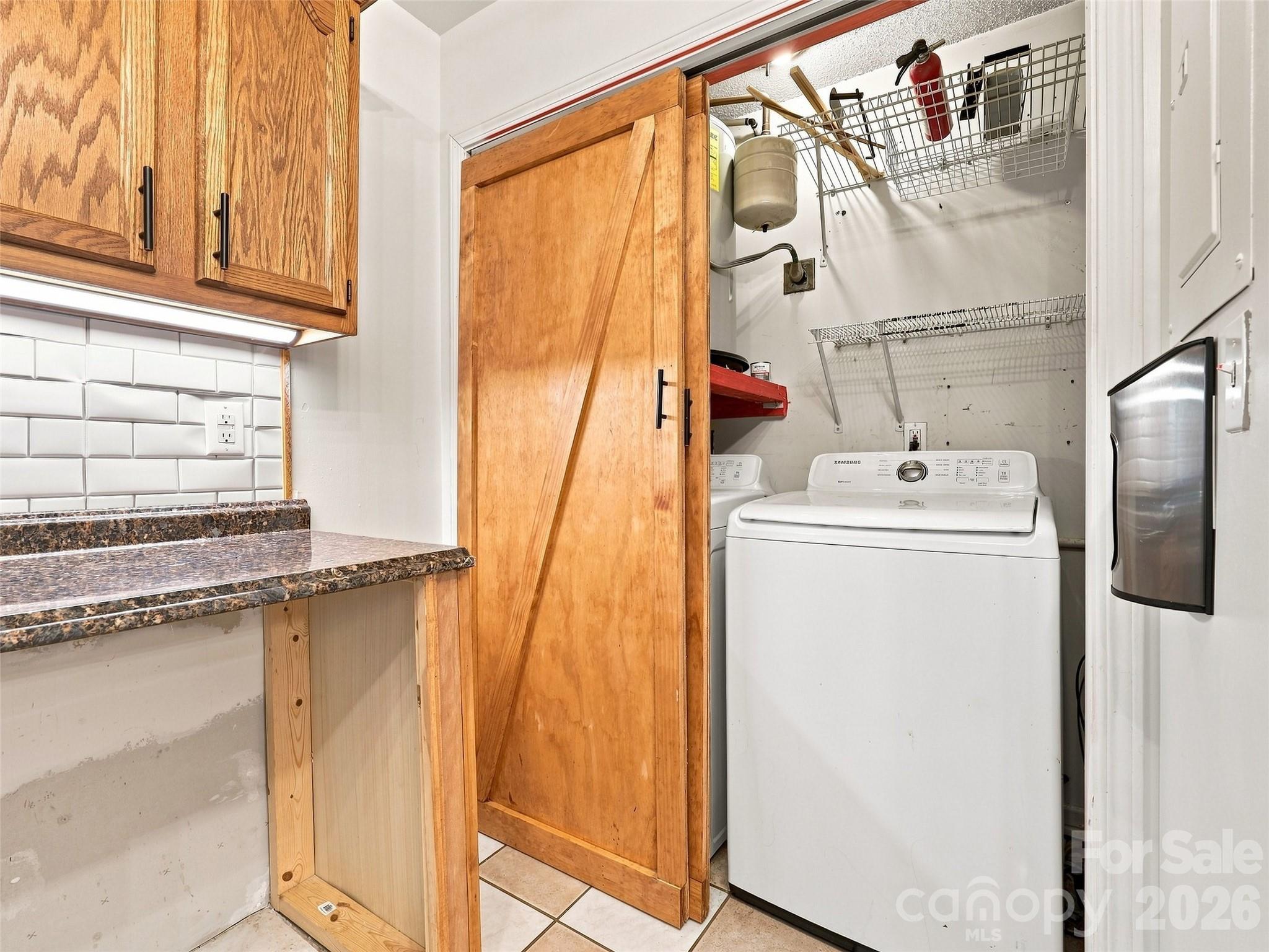 19 Krista Circle E Property Photo 15