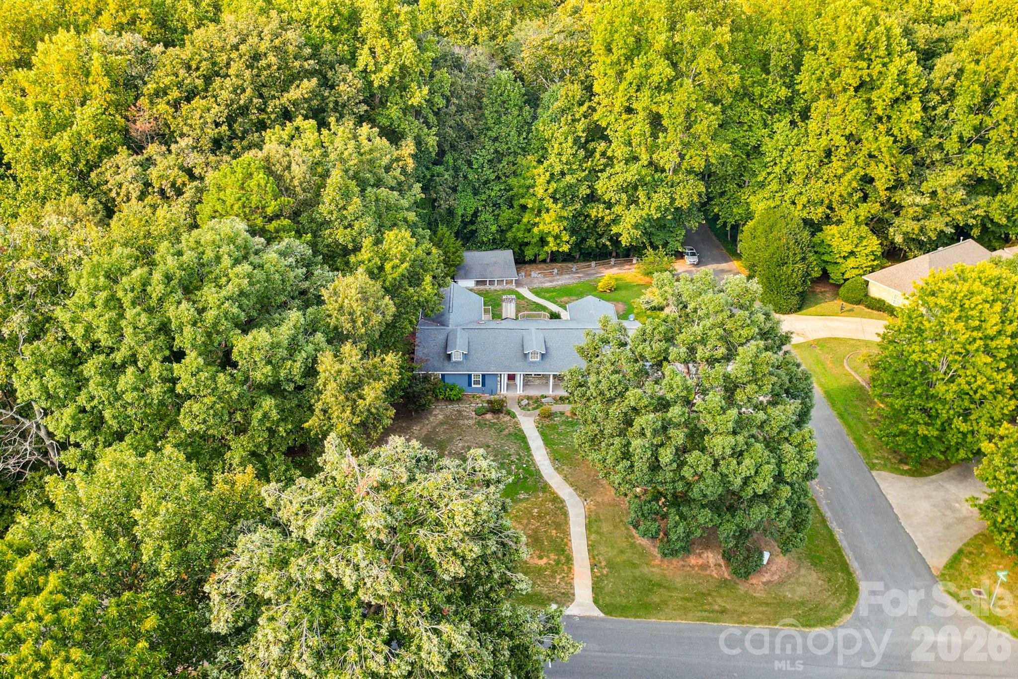 1011 Tarlton Drive Property Photo 4