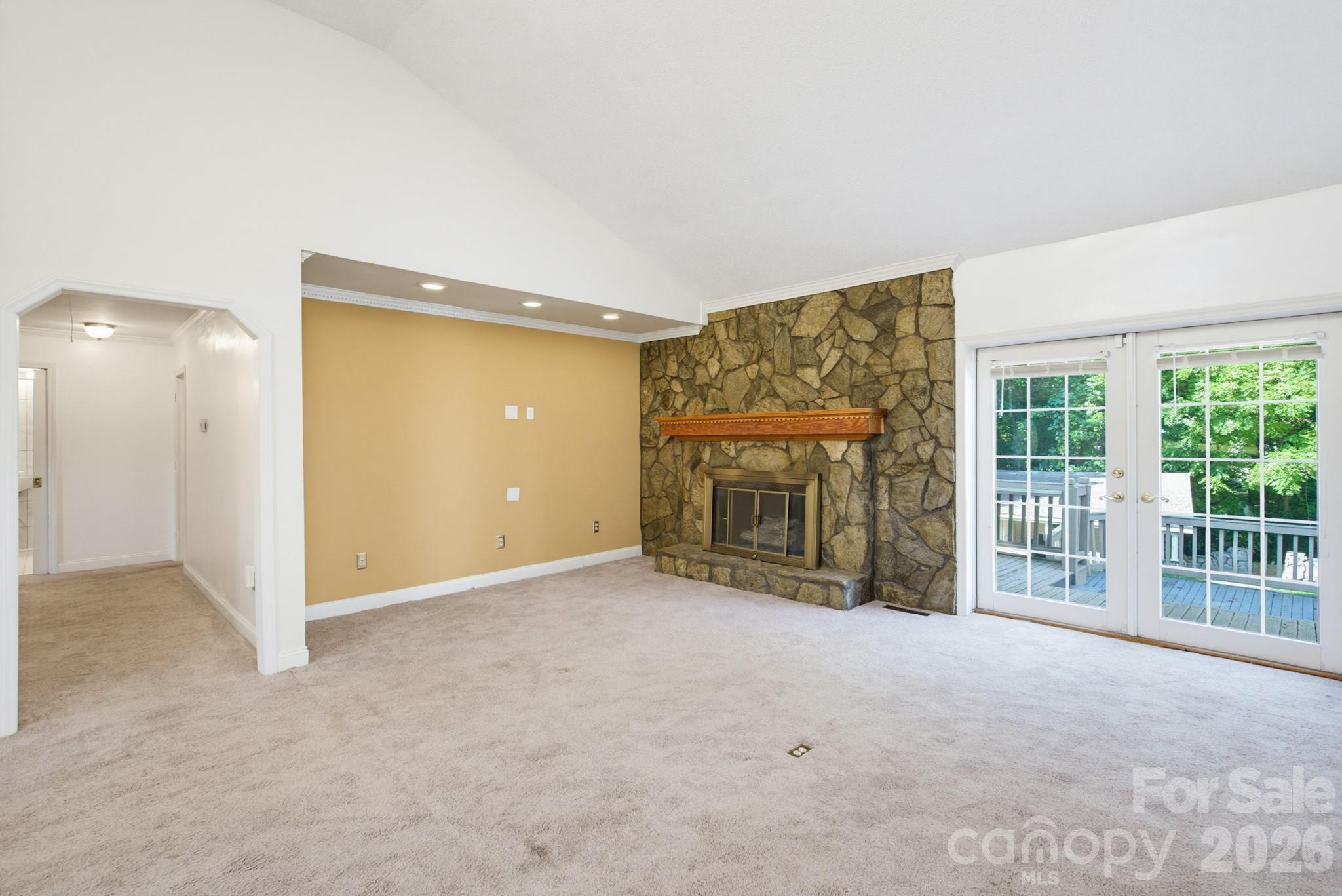 1011 Tarlton Drive Property Photo 8