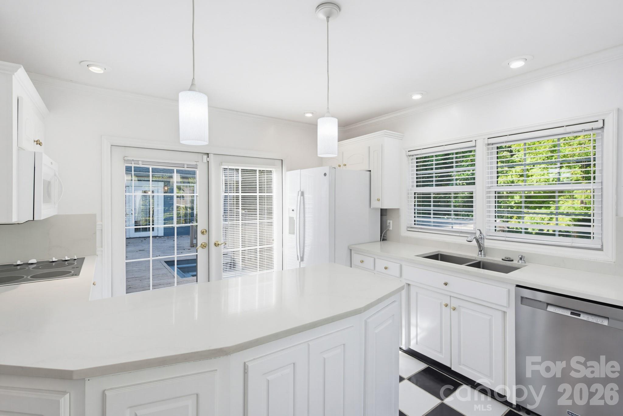 1011 Tarlton Drive Property Photo 13