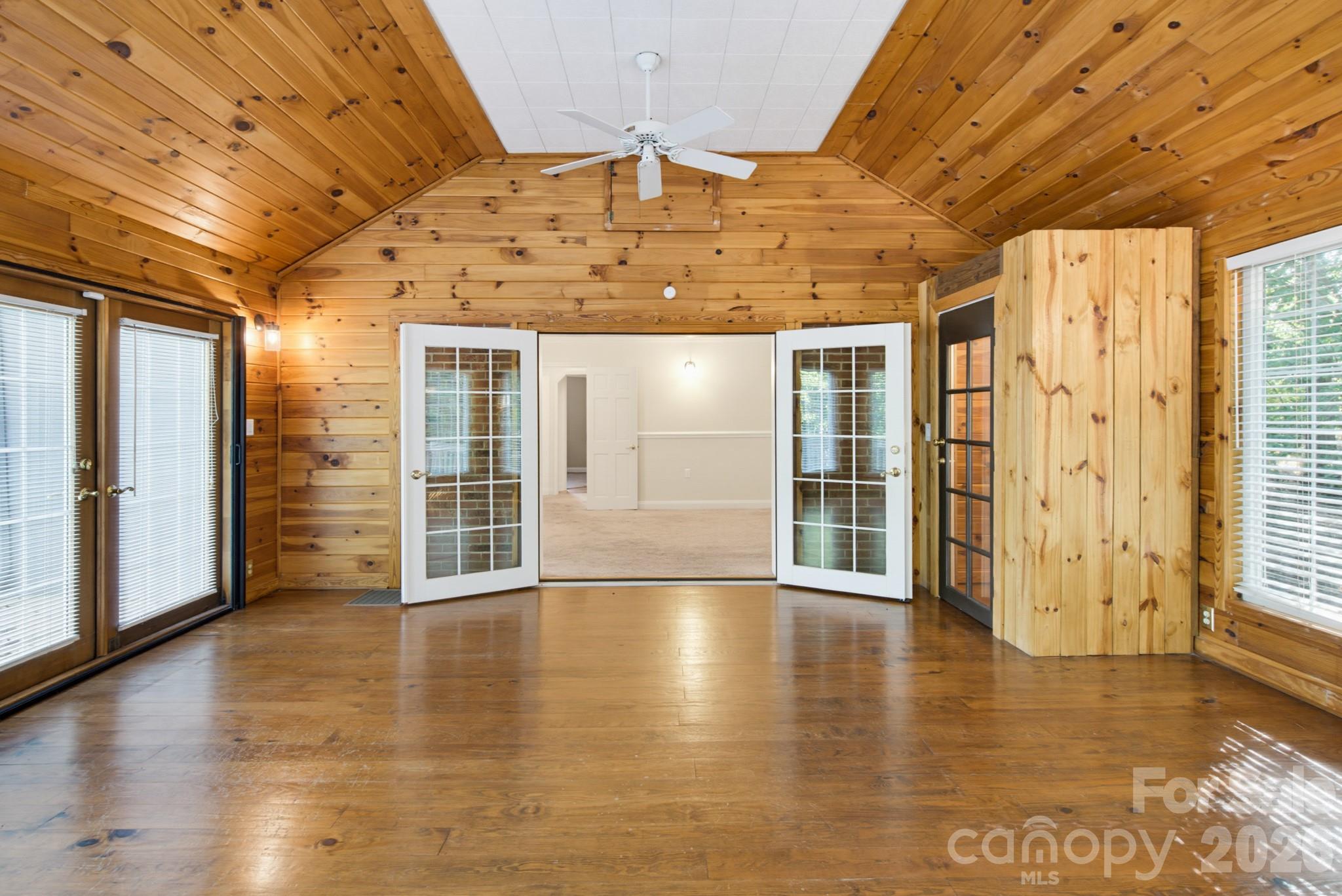 1011 Tarlton Drive Property Photo 24