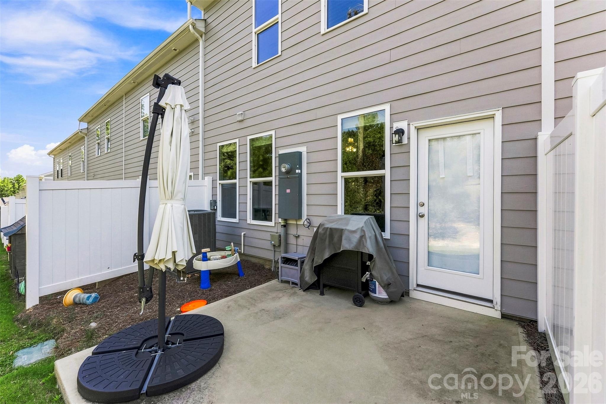 2629 Ruby Dixon Crossing Drive Property Photo 35
