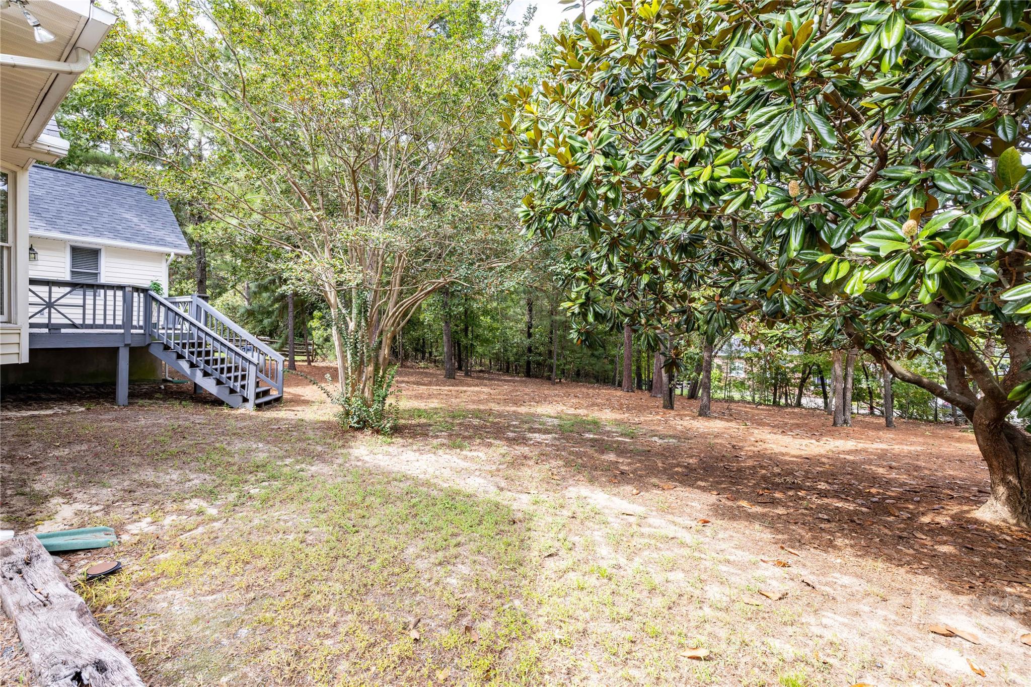 102 Seminole Court Property Photo 6