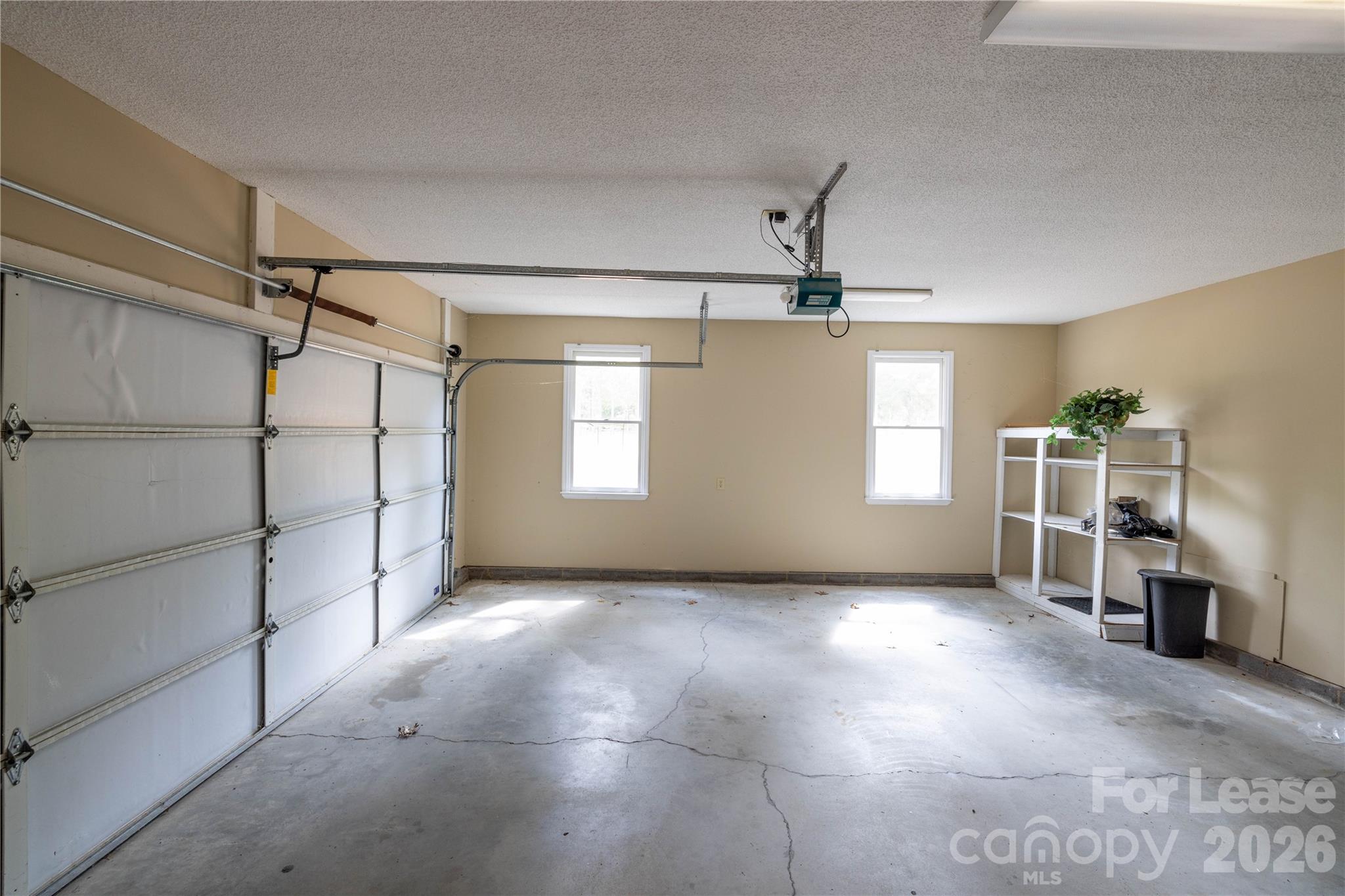 102 Seminole Court Property Photo 10