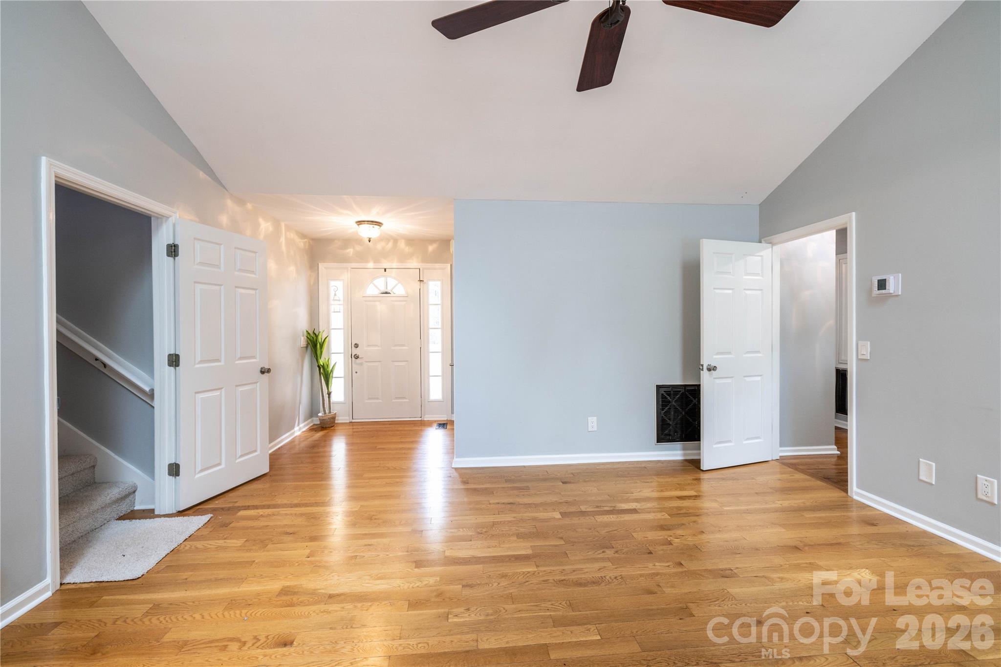 102 Seminole Court Property Photo 23