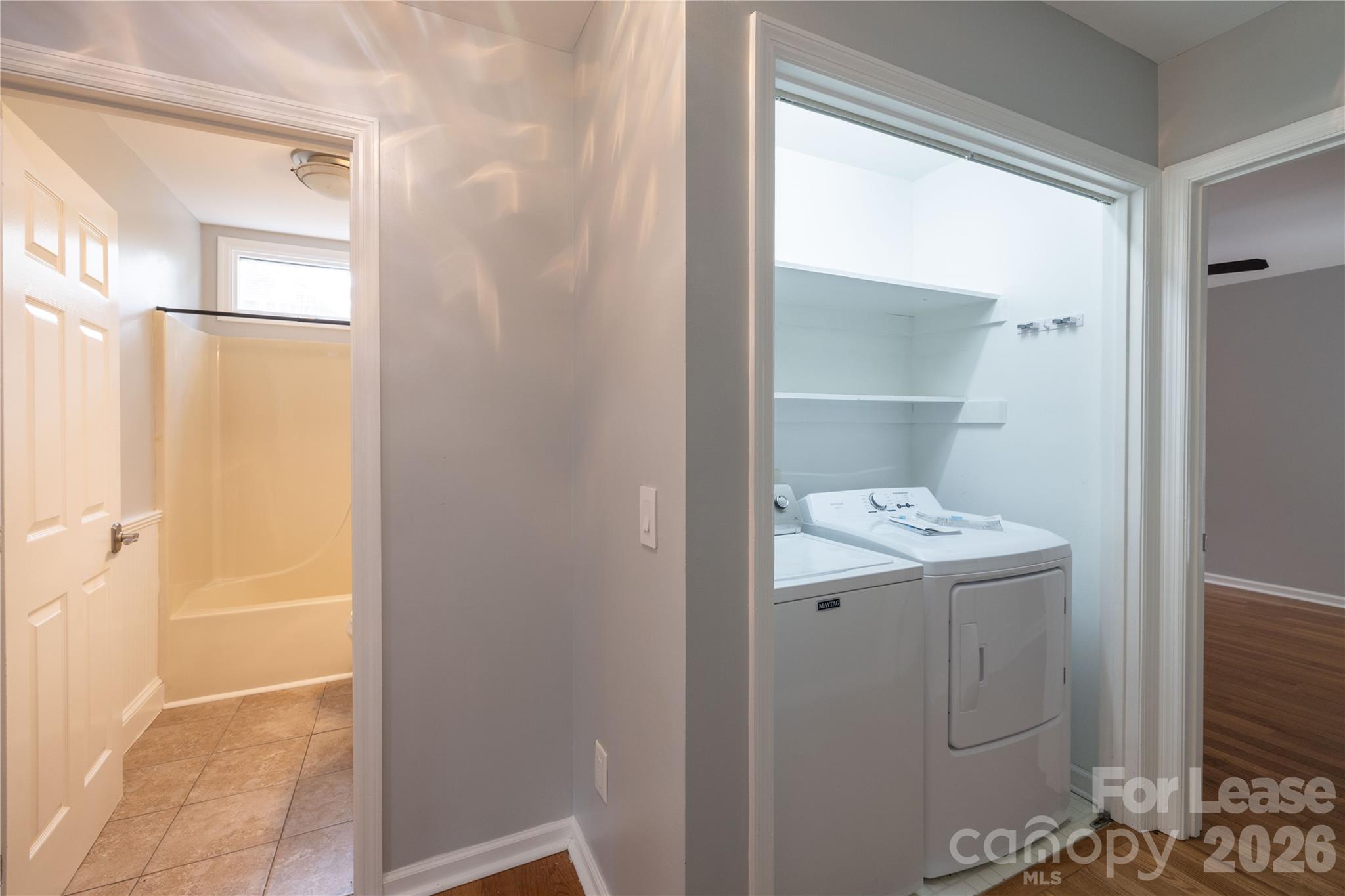 102 Seminole Court Property Photo 25