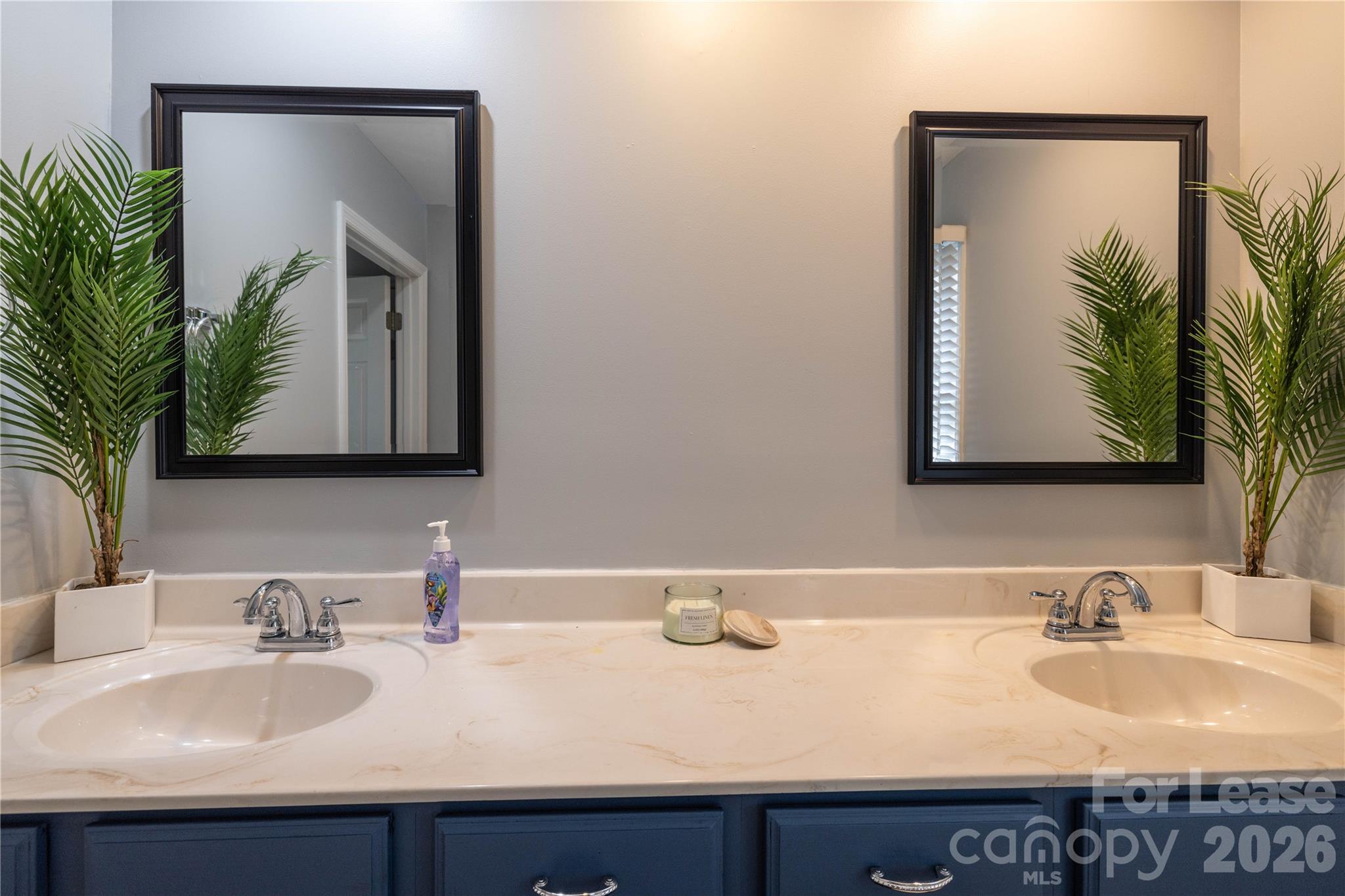 102 Seminole Court Property Photo 35