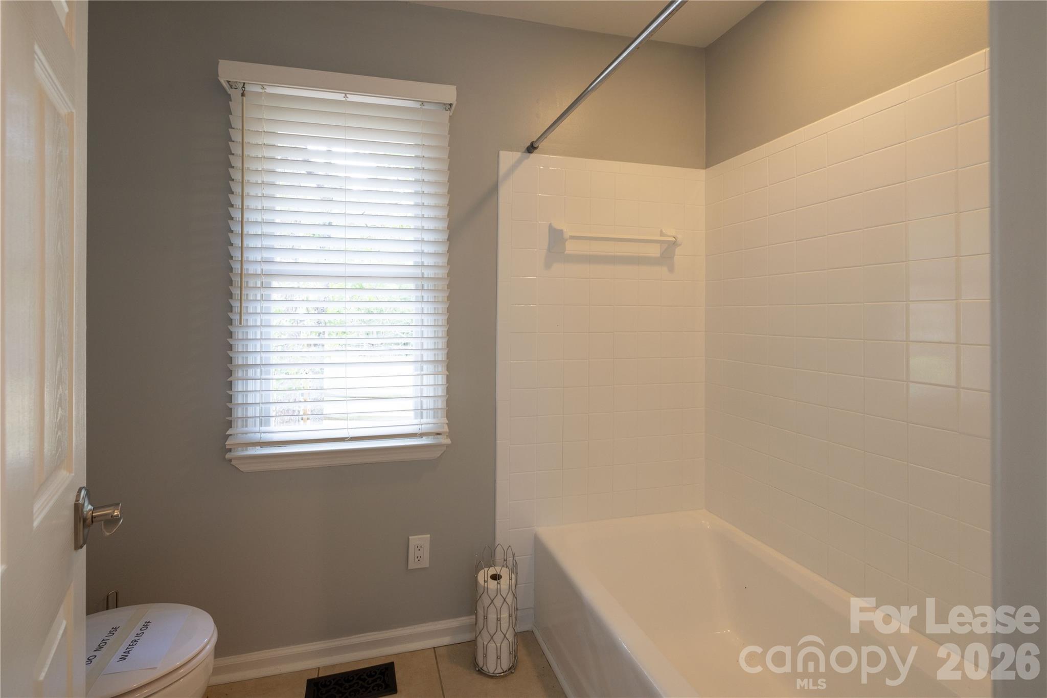 102 Seminole Court Property Photo 36