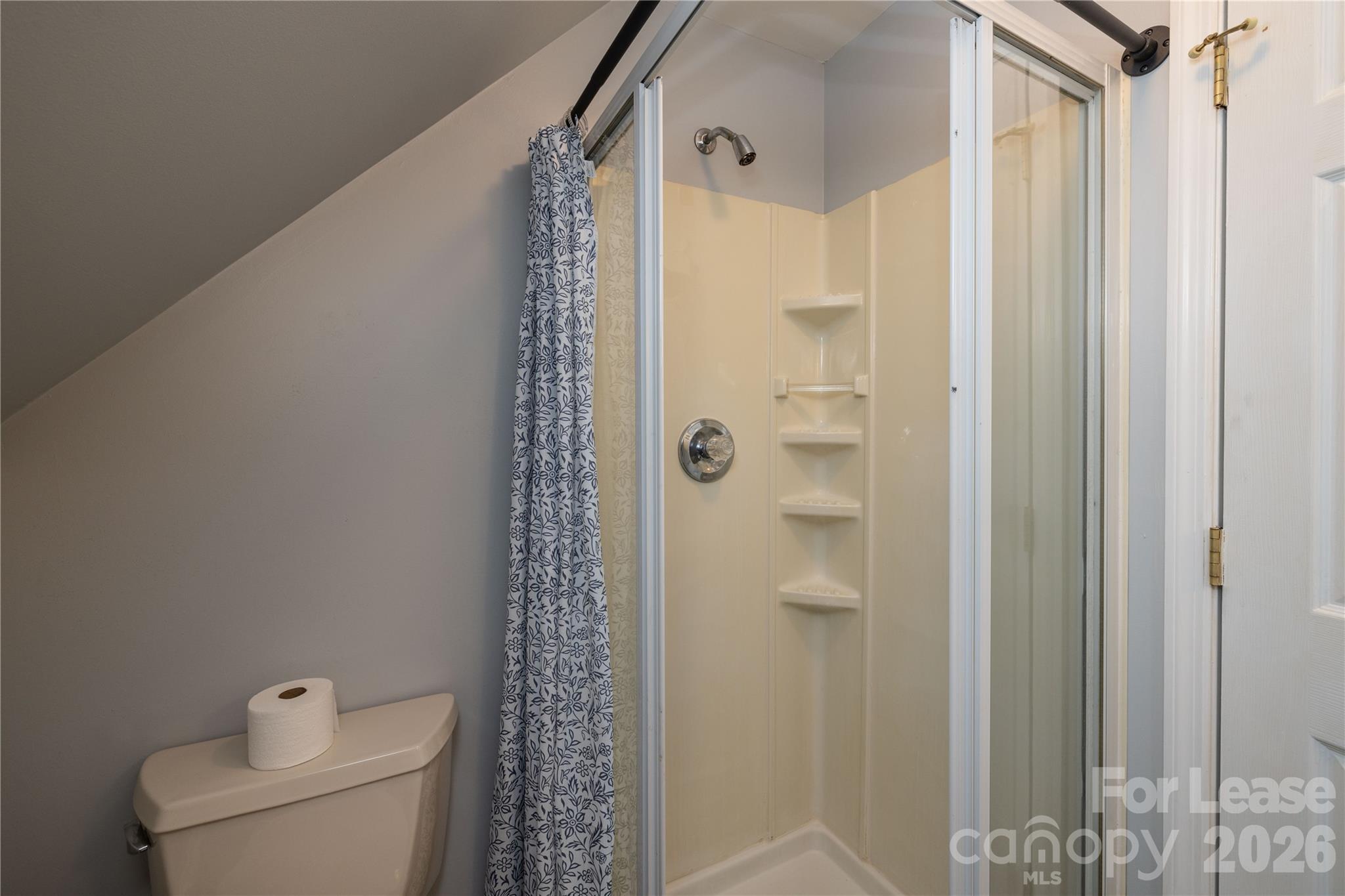 102 Seminole Court Property Photo 43
