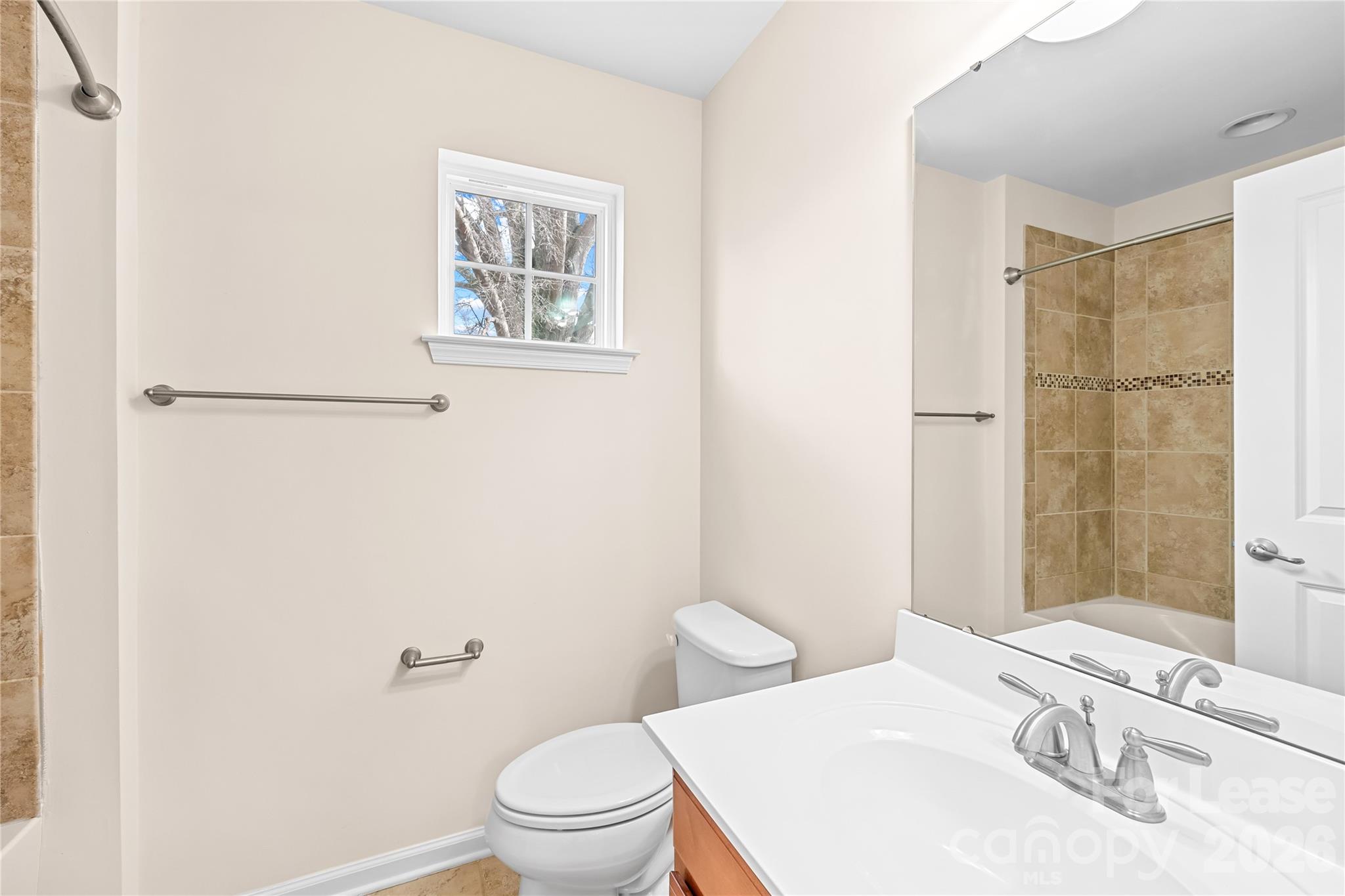 4421420 Property Photo 19