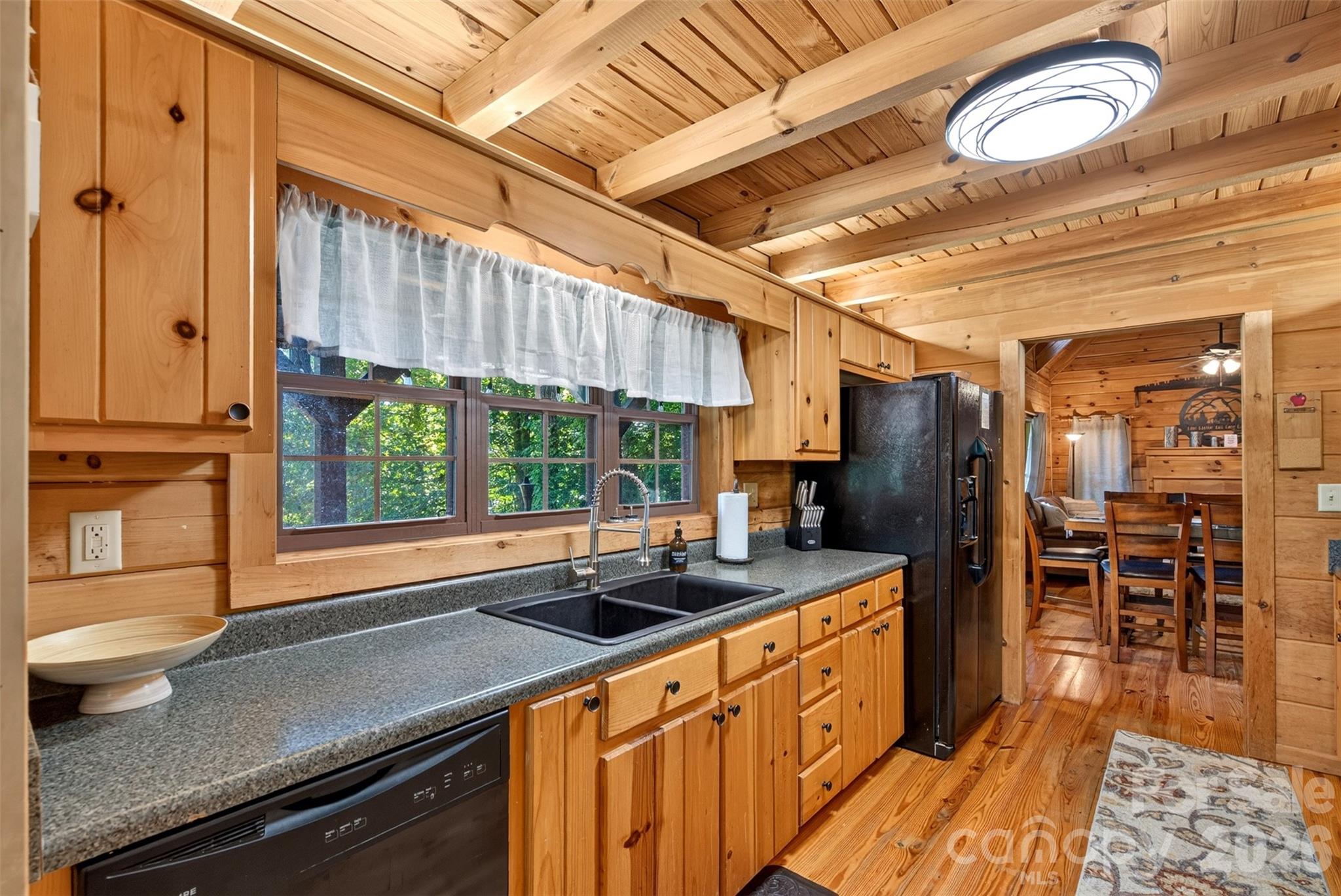898 Morgan Hill Road Property Photo 17