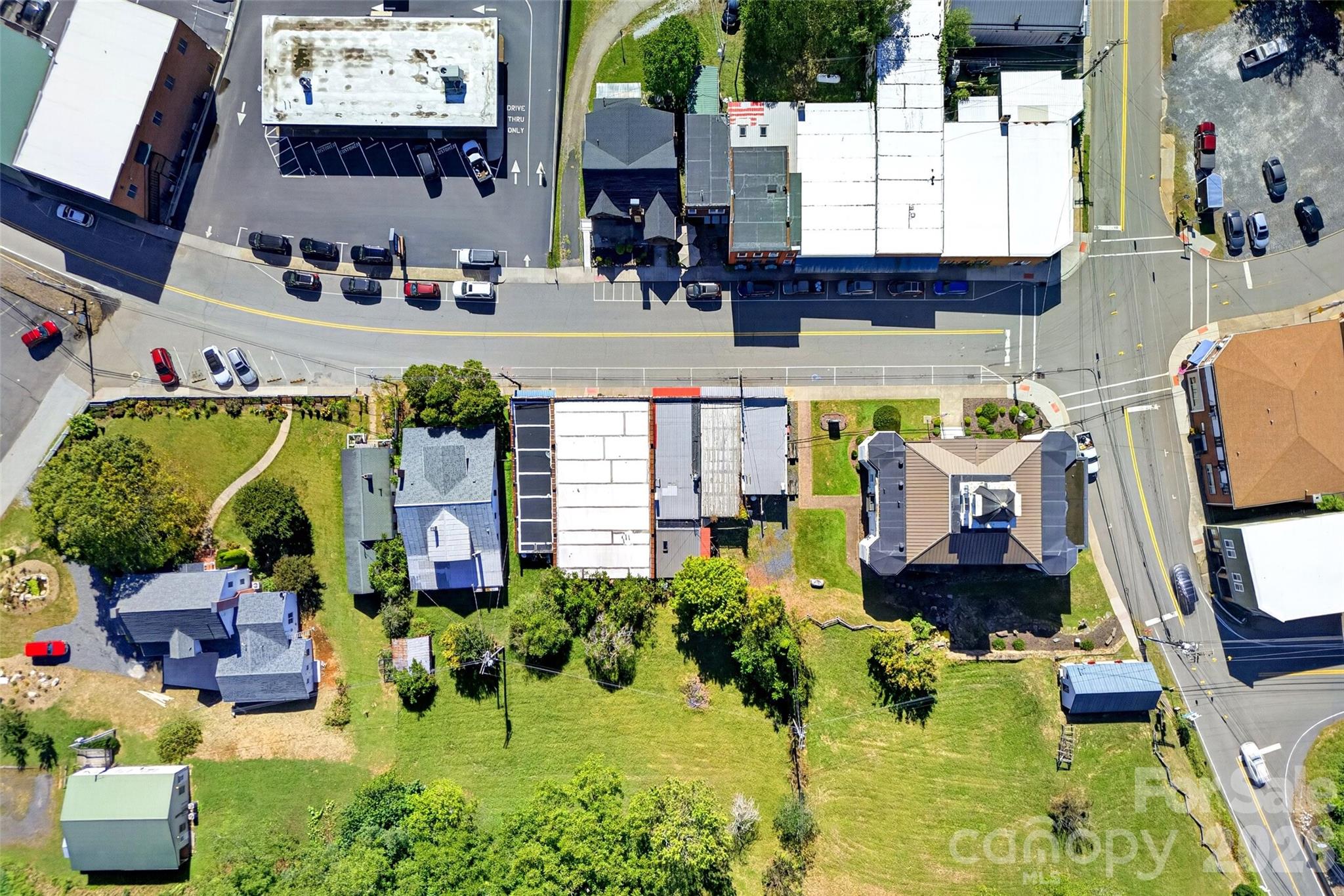 35 N Mitchell Avenue Property Photo 24