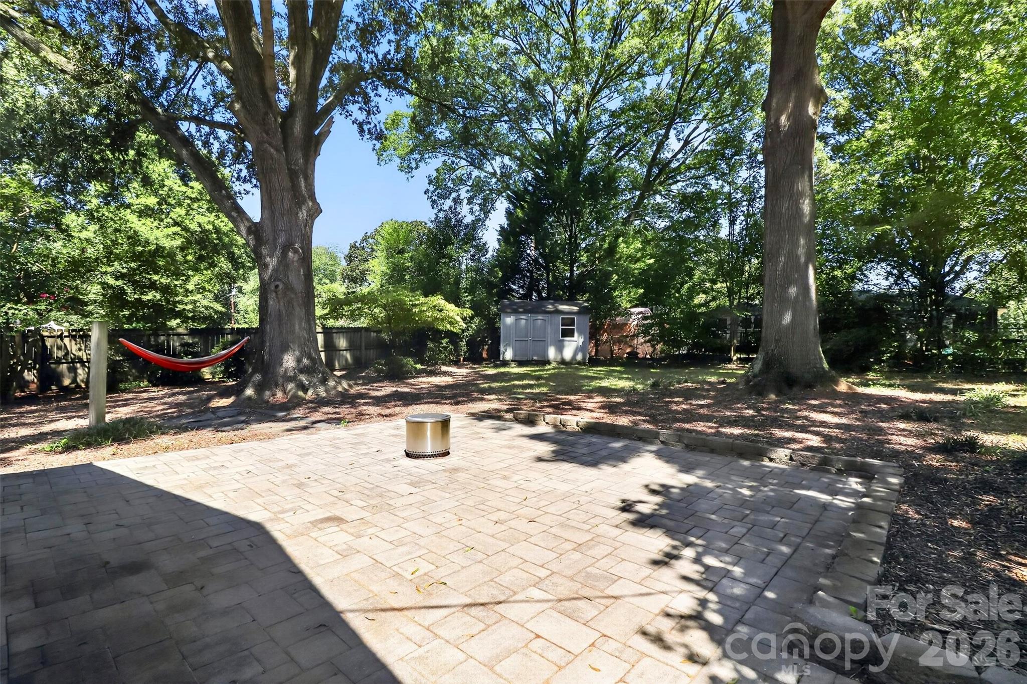831 Faircrest Drive Property Photo 14
