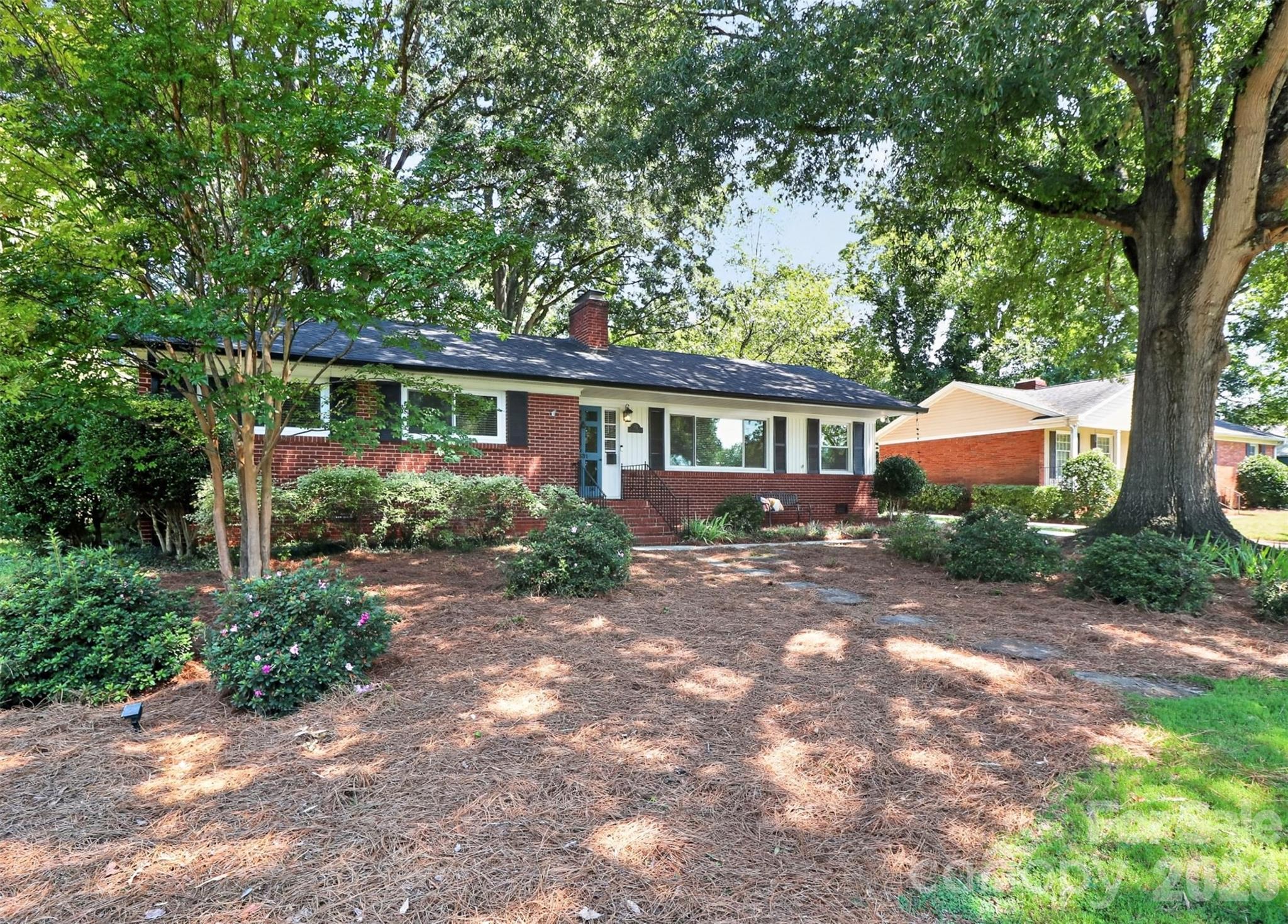 831 Faircrest Drive Property Photo 16