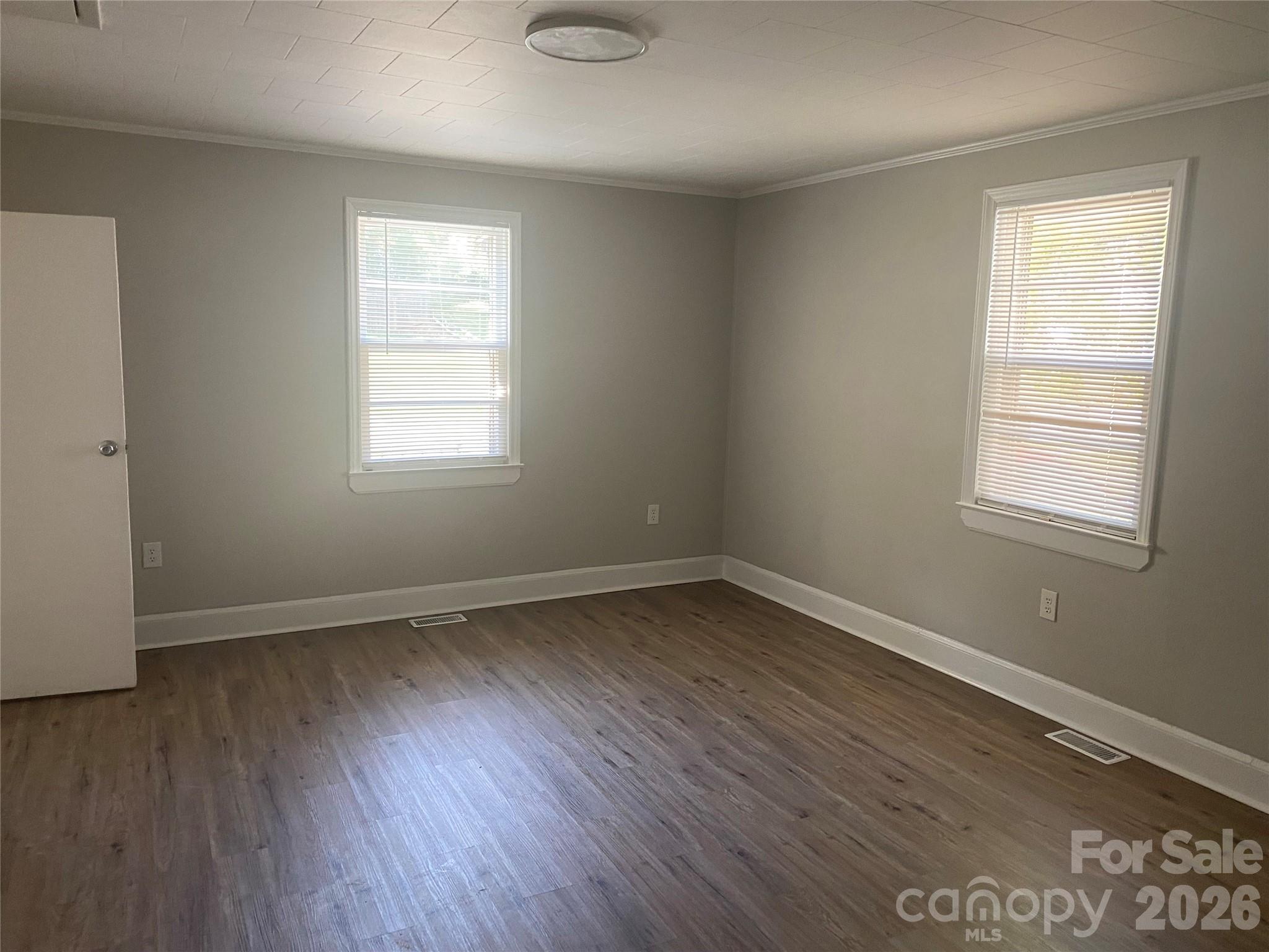 316 S Ransom Street Property Photo 5