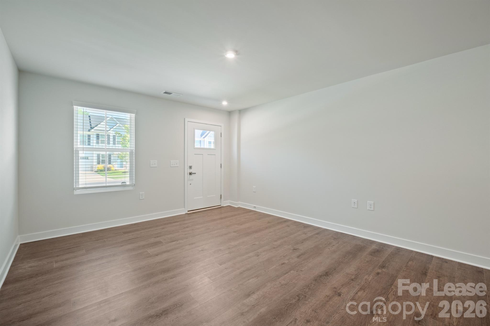 111 Skylar View Way D Property Photo 5