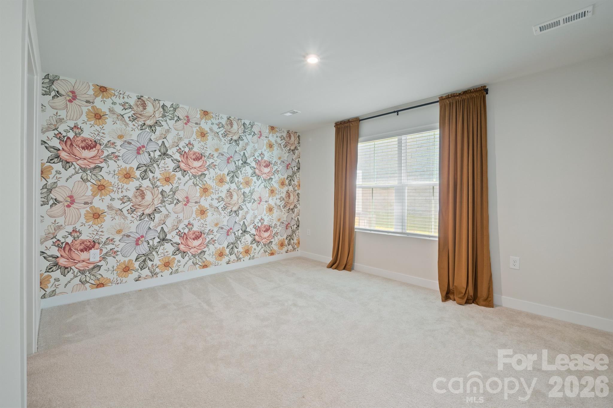 111 Skylar View Way D Property Photo 10