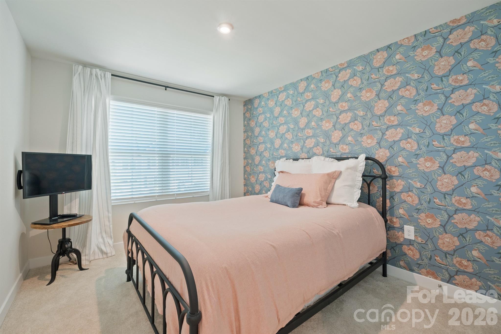 111 Skylar View Way D Property Photo 16