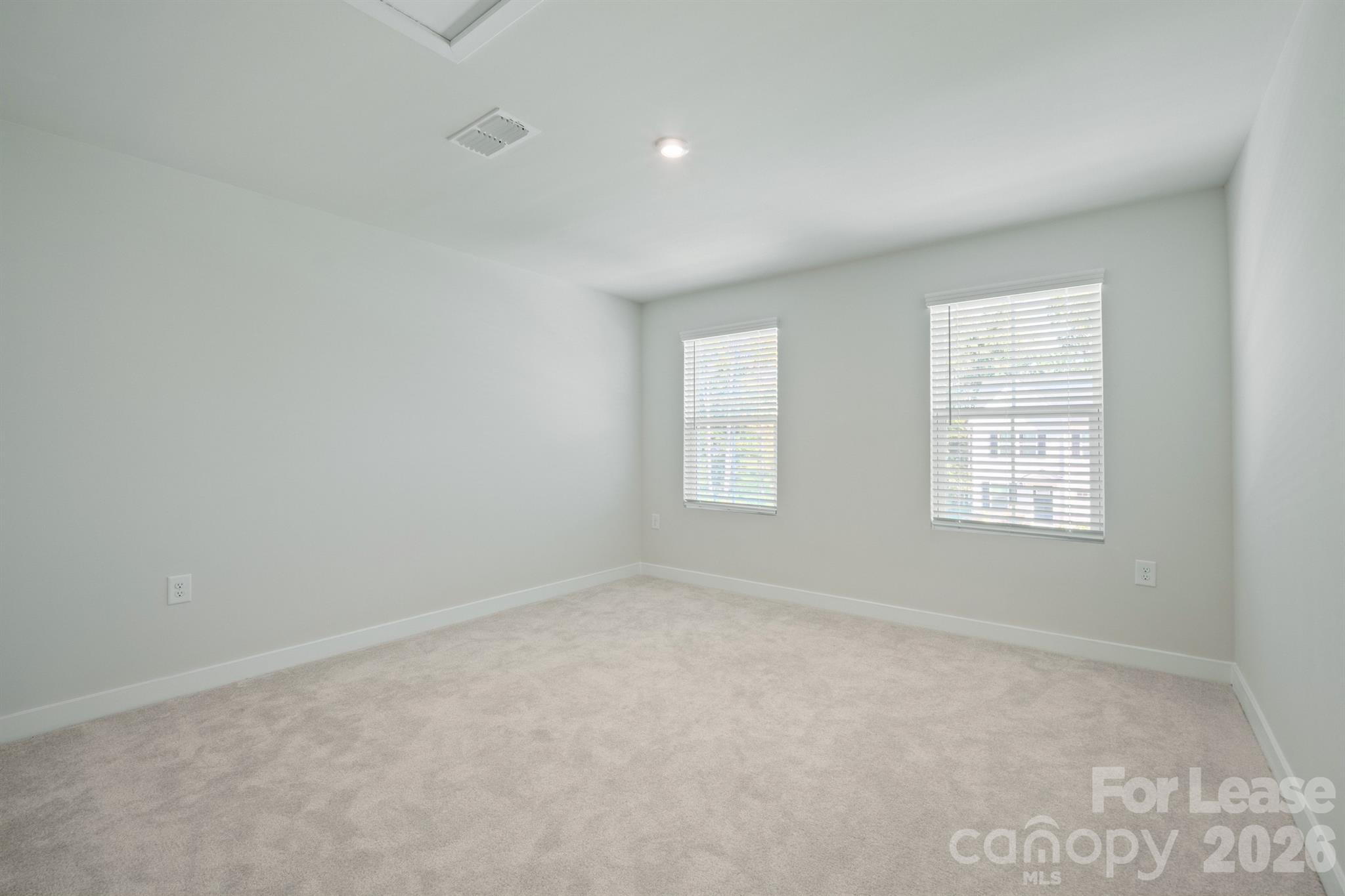 111 Skylar View Way D Property Photo 17