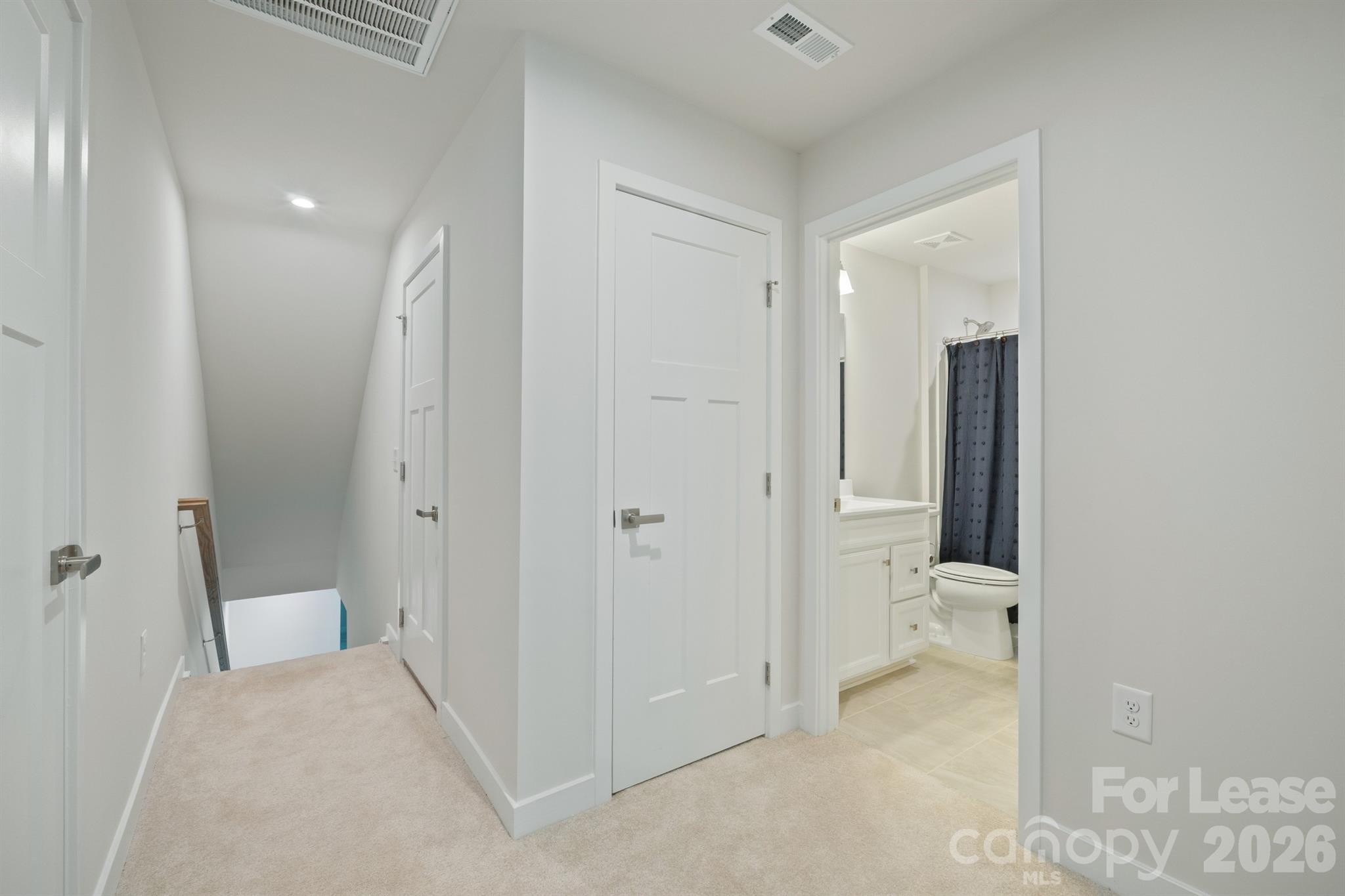 111 Skylar View Way D Property Photo 19