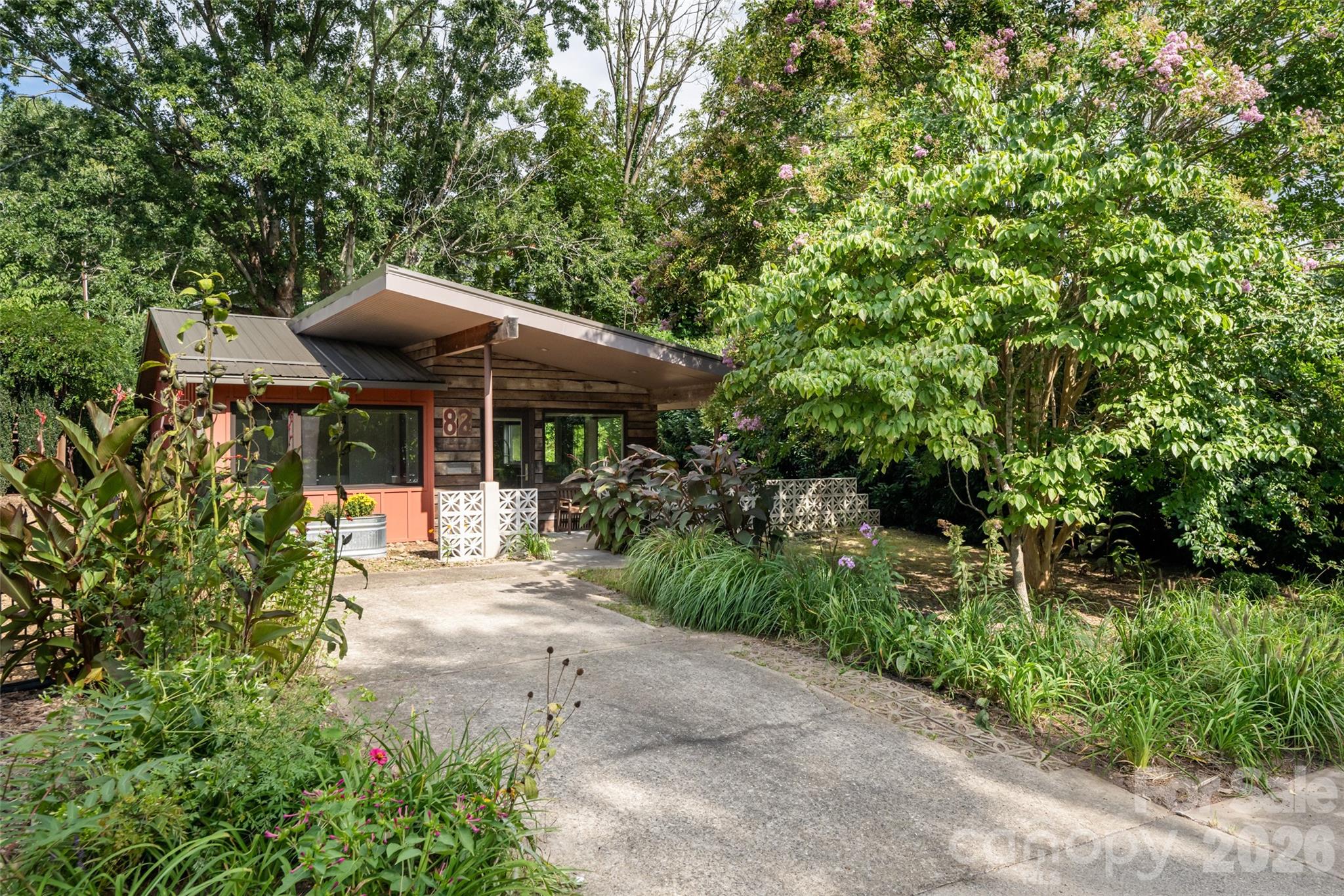 82 Mount Clare Avenue Property Photo 1