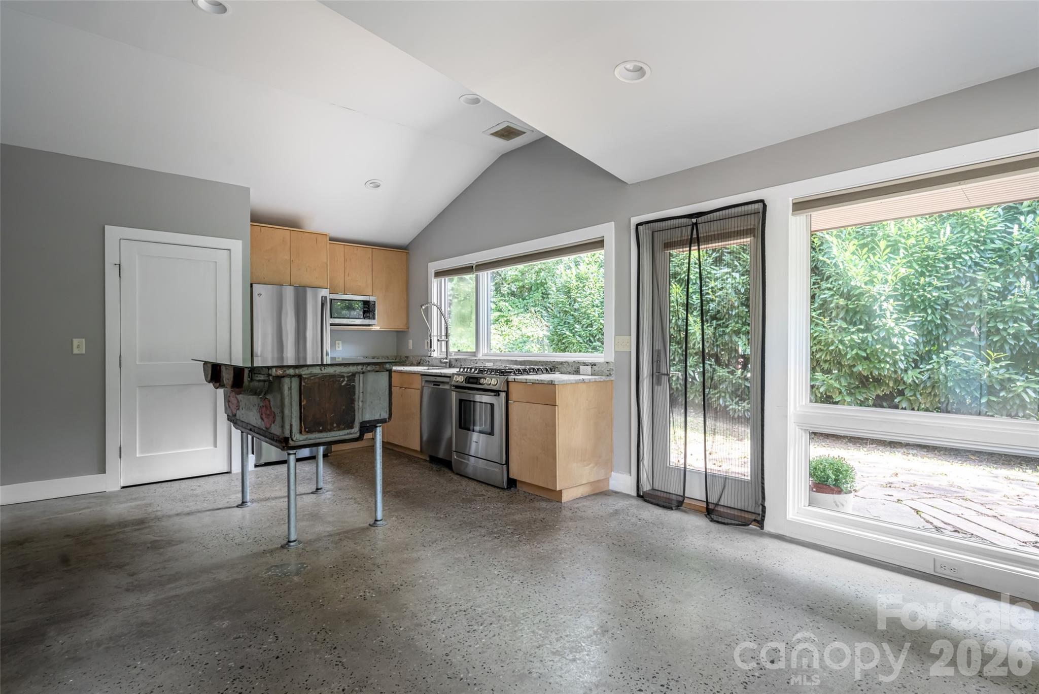 82 Mount Clare Avenue Property Photo 11