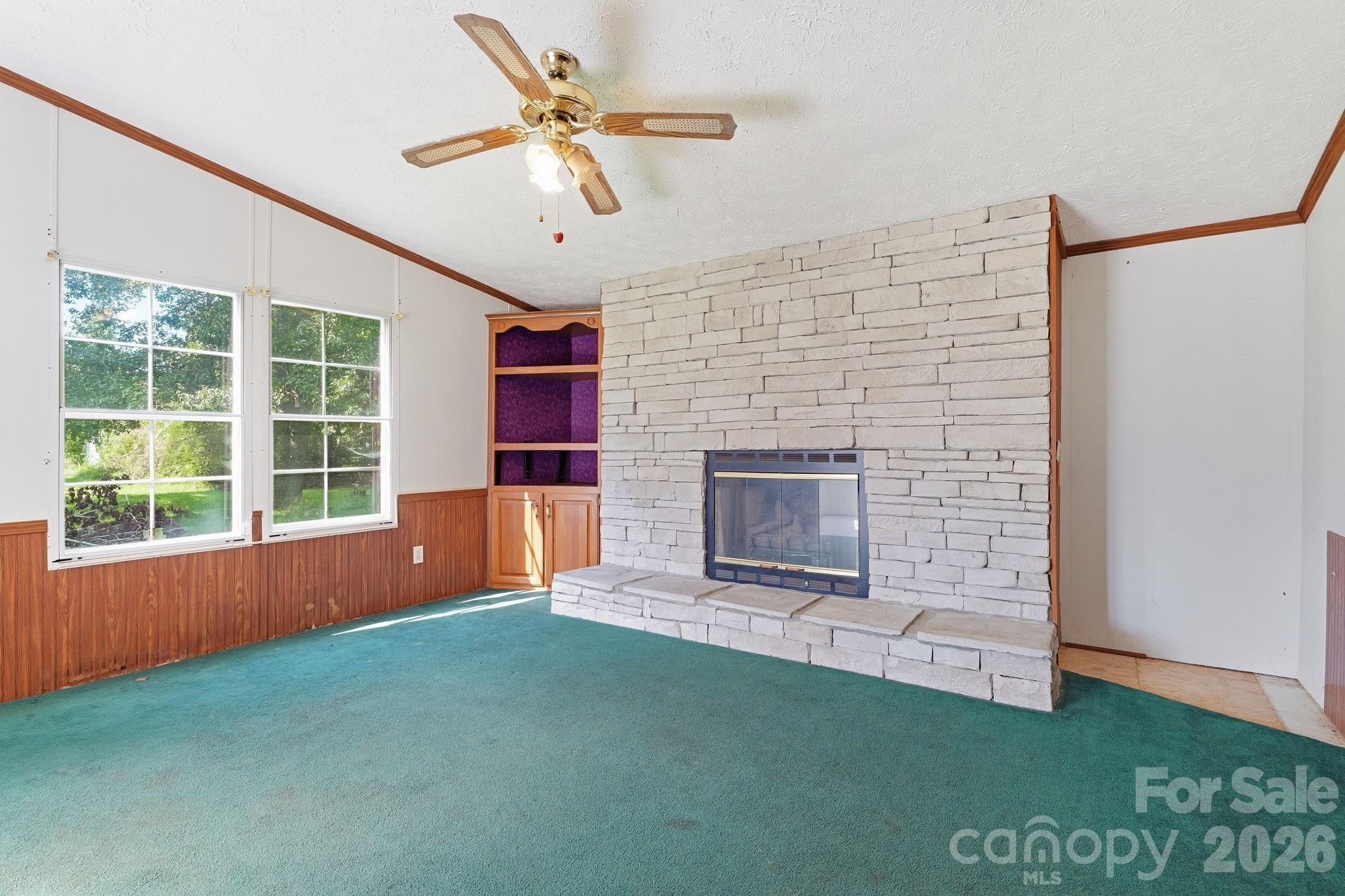 30489 Almond Drive Property Photo 5