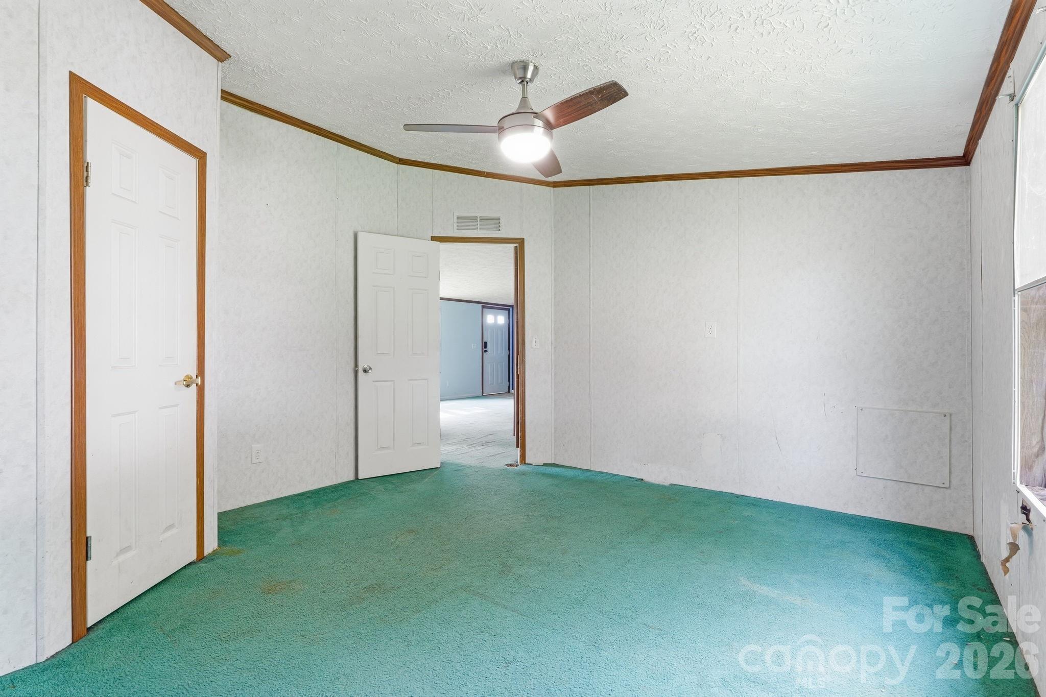 30489 Almond Drive Property Photo 10