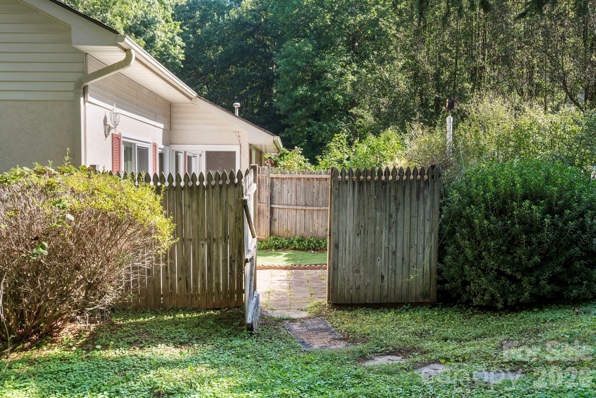 204 Cinnamon Way Property Photo 33