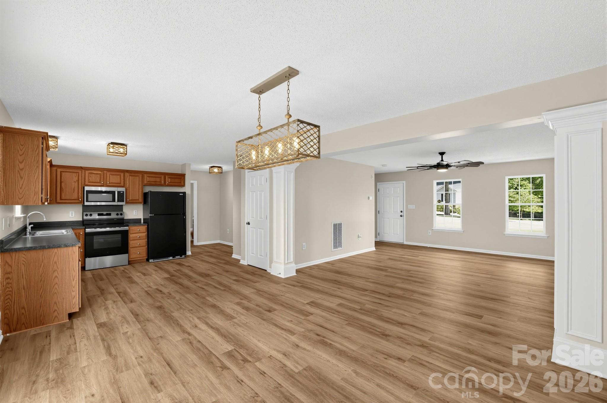 448 Webb Road Property Photo 4