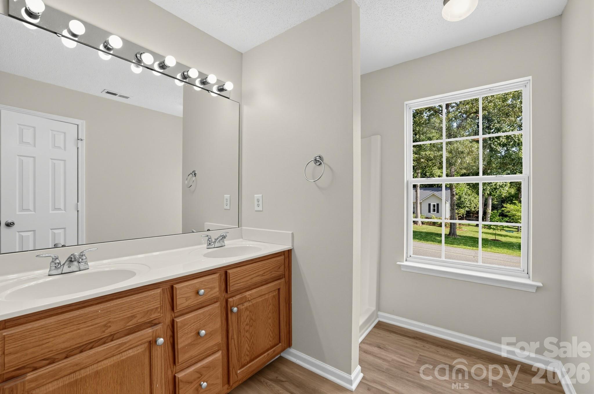 448 Webb Road Property Photo 16