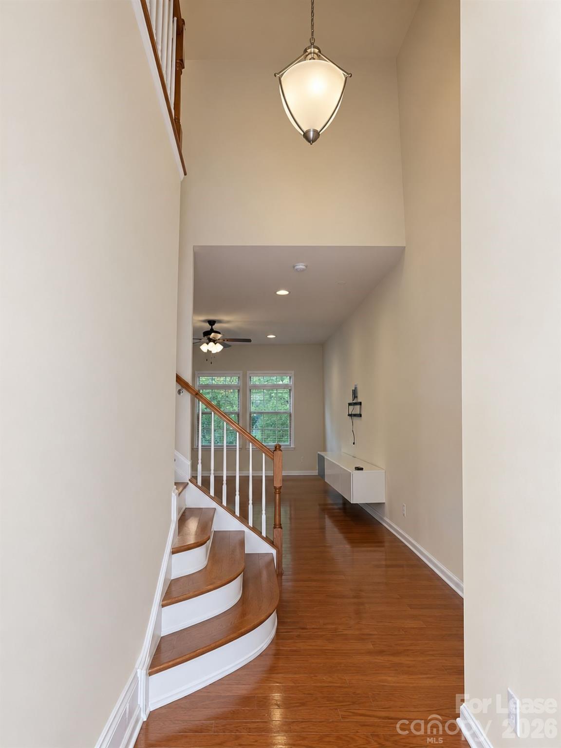 1813 Evergreen Drive Property Photo 2