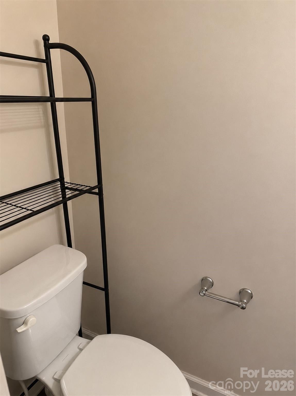 1813 Evergreen Drive Property Photo 4