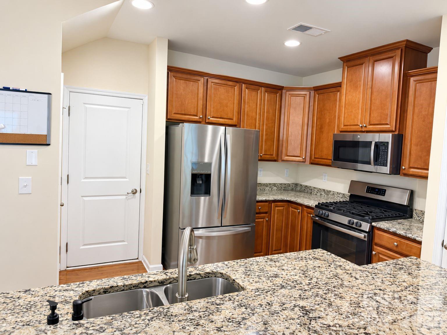 1813 Evergreen Drive Property Photo 12