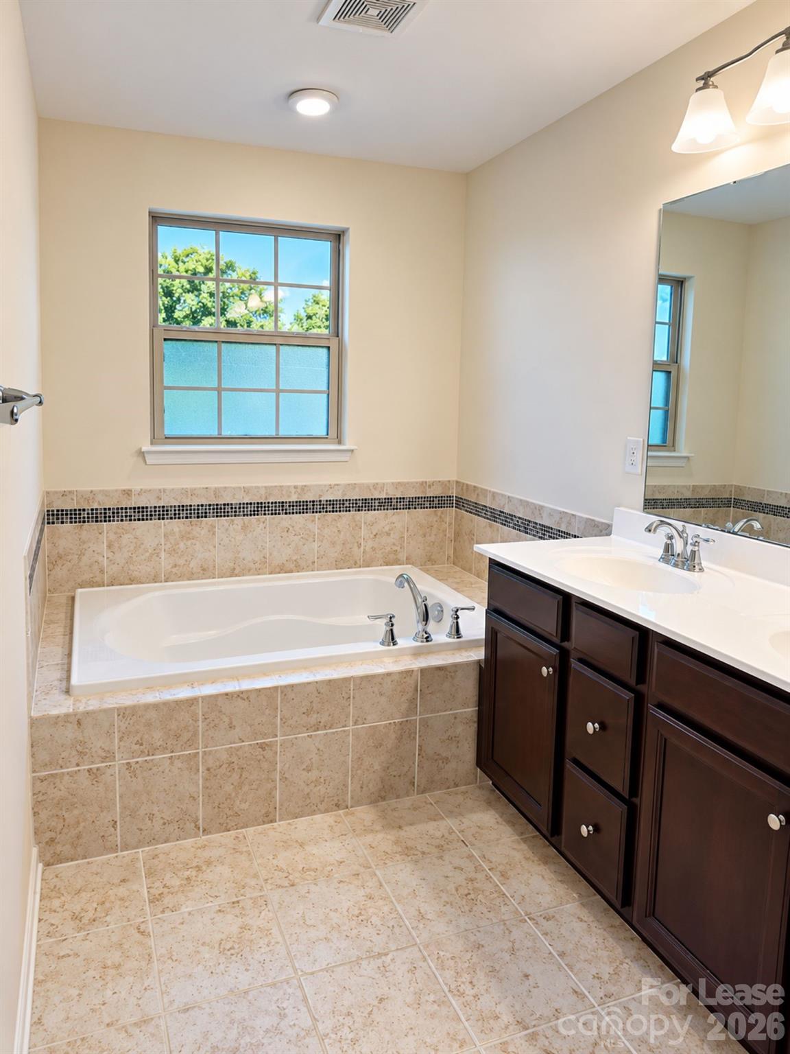 1813 Evergreen Drive Property Photo 20