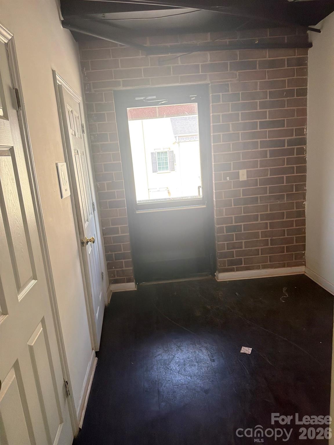 231 E Tremont Avenue Property Photo 12