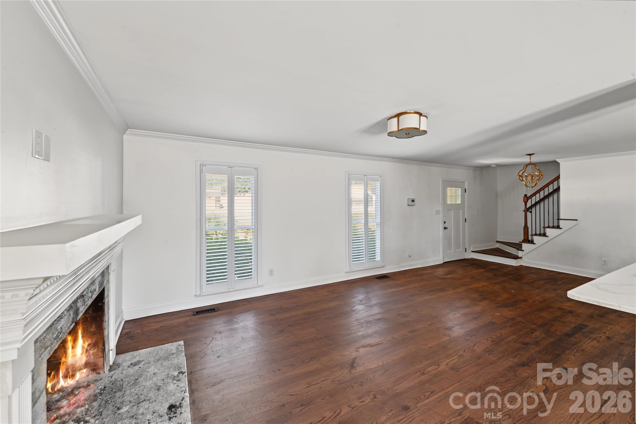 3453 Selwyn Avenue Property Photo 18