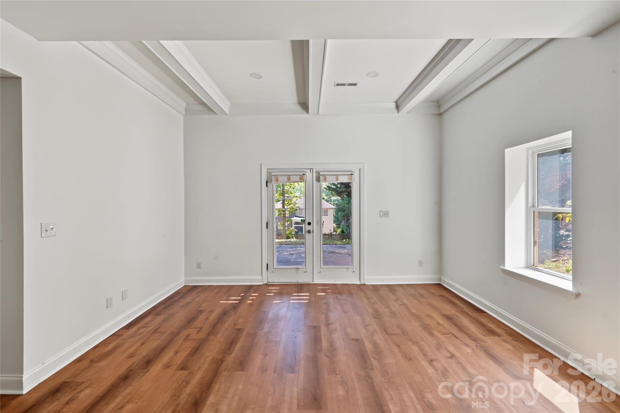 3453 Selwyn Avenue Property Photo 30