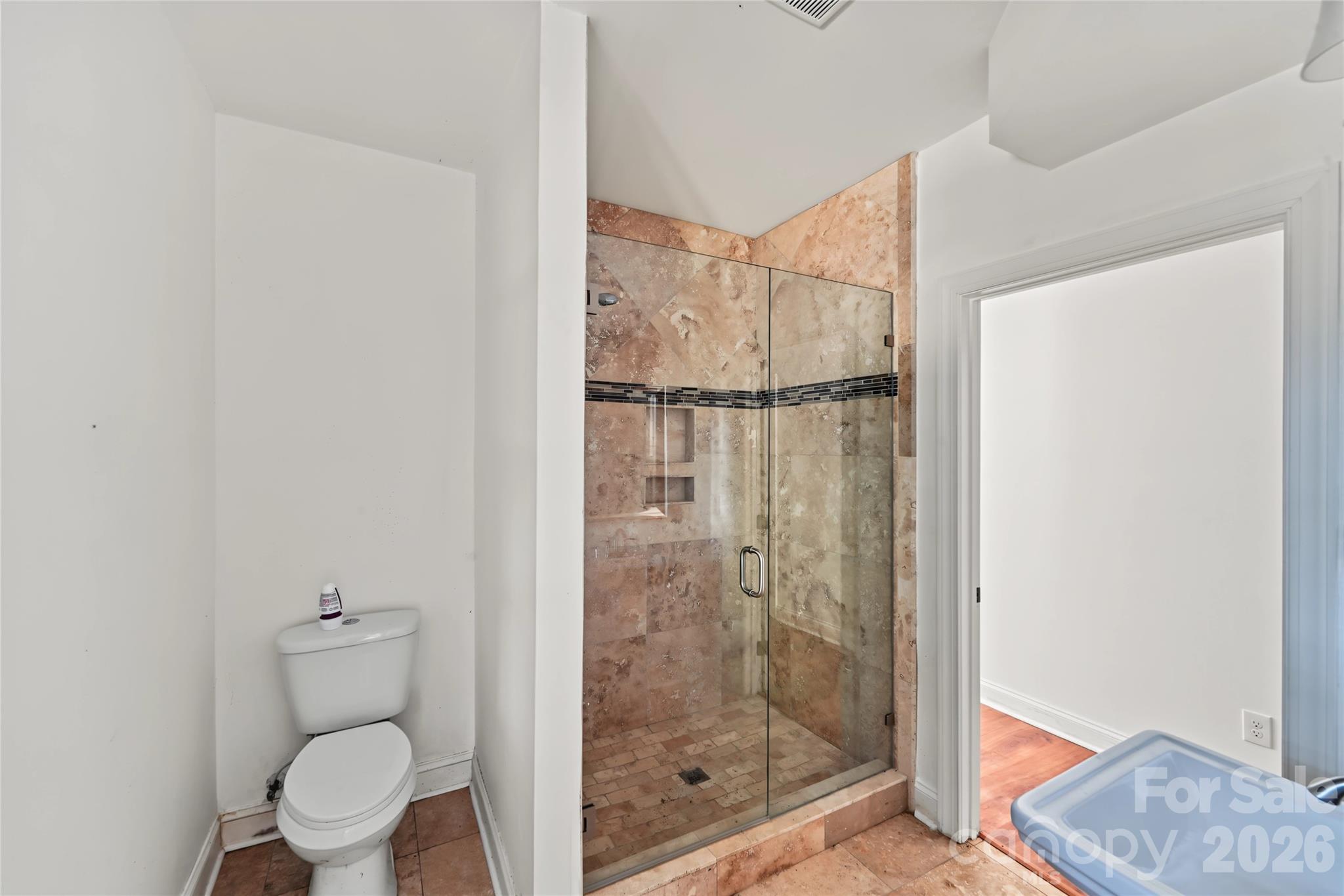 3453 Selwyn Avenue Property Photo 38