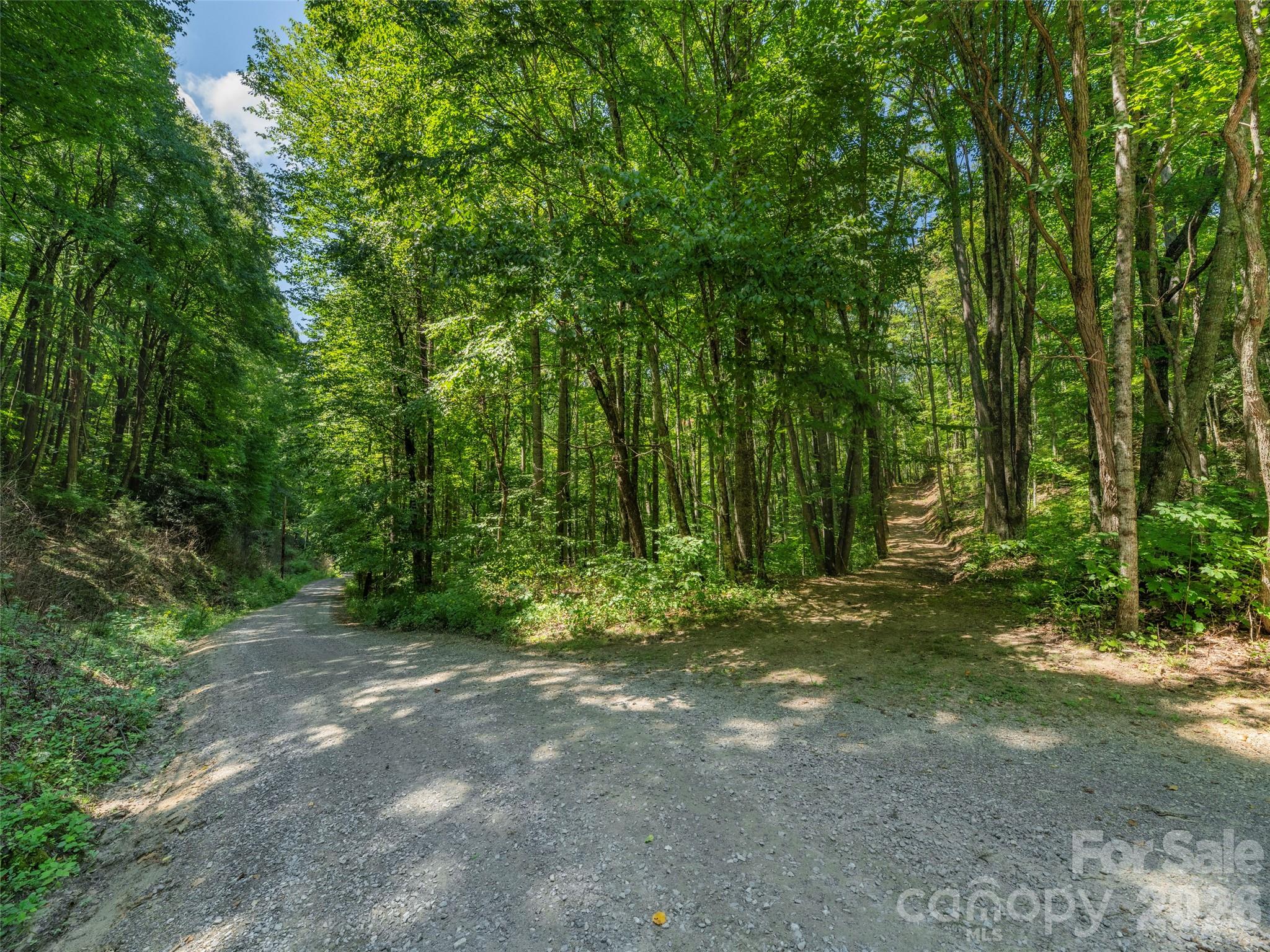 433 Rockmont Road Property Photo 4