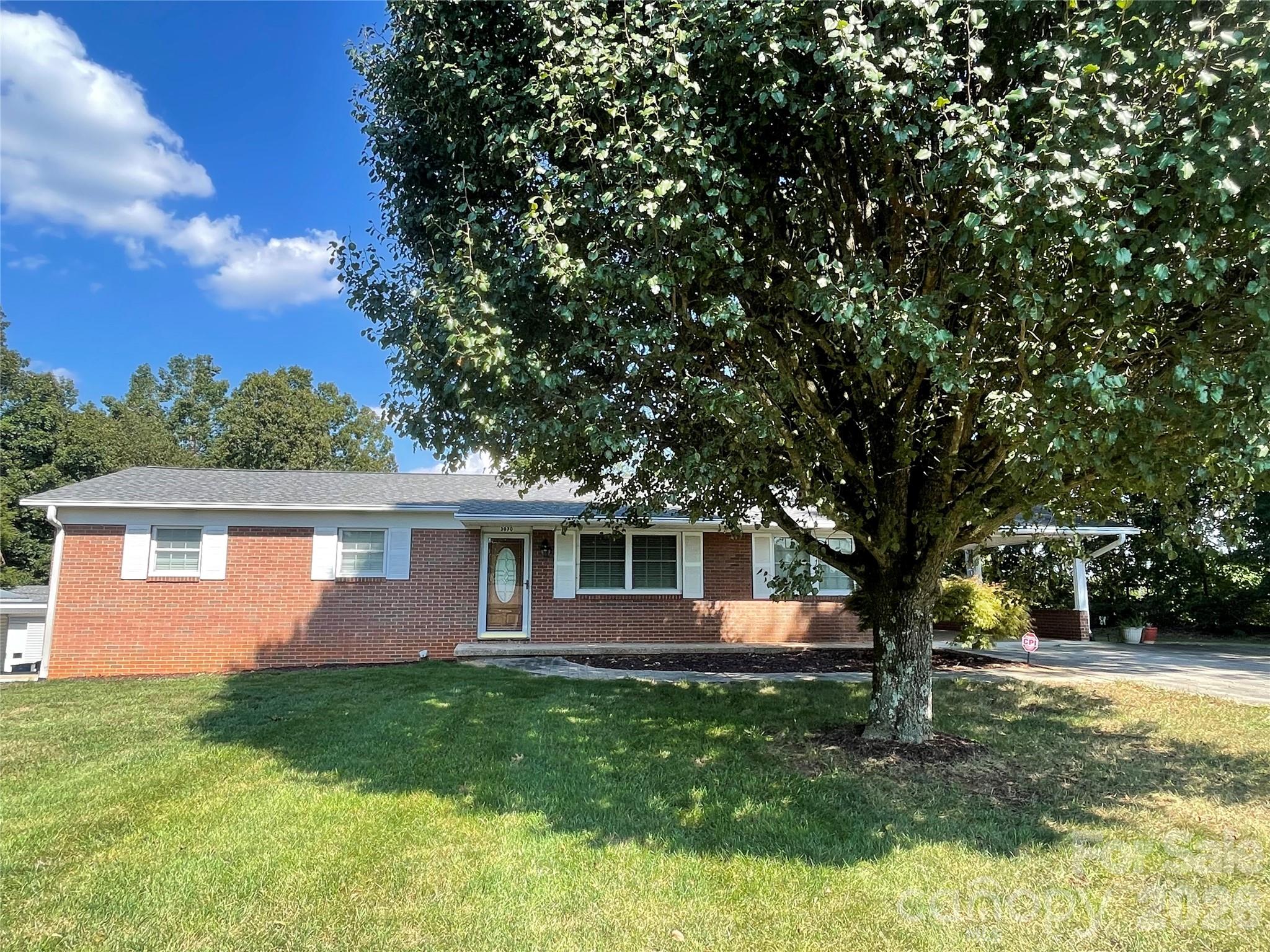 3070 Startown Road Property Photo 2