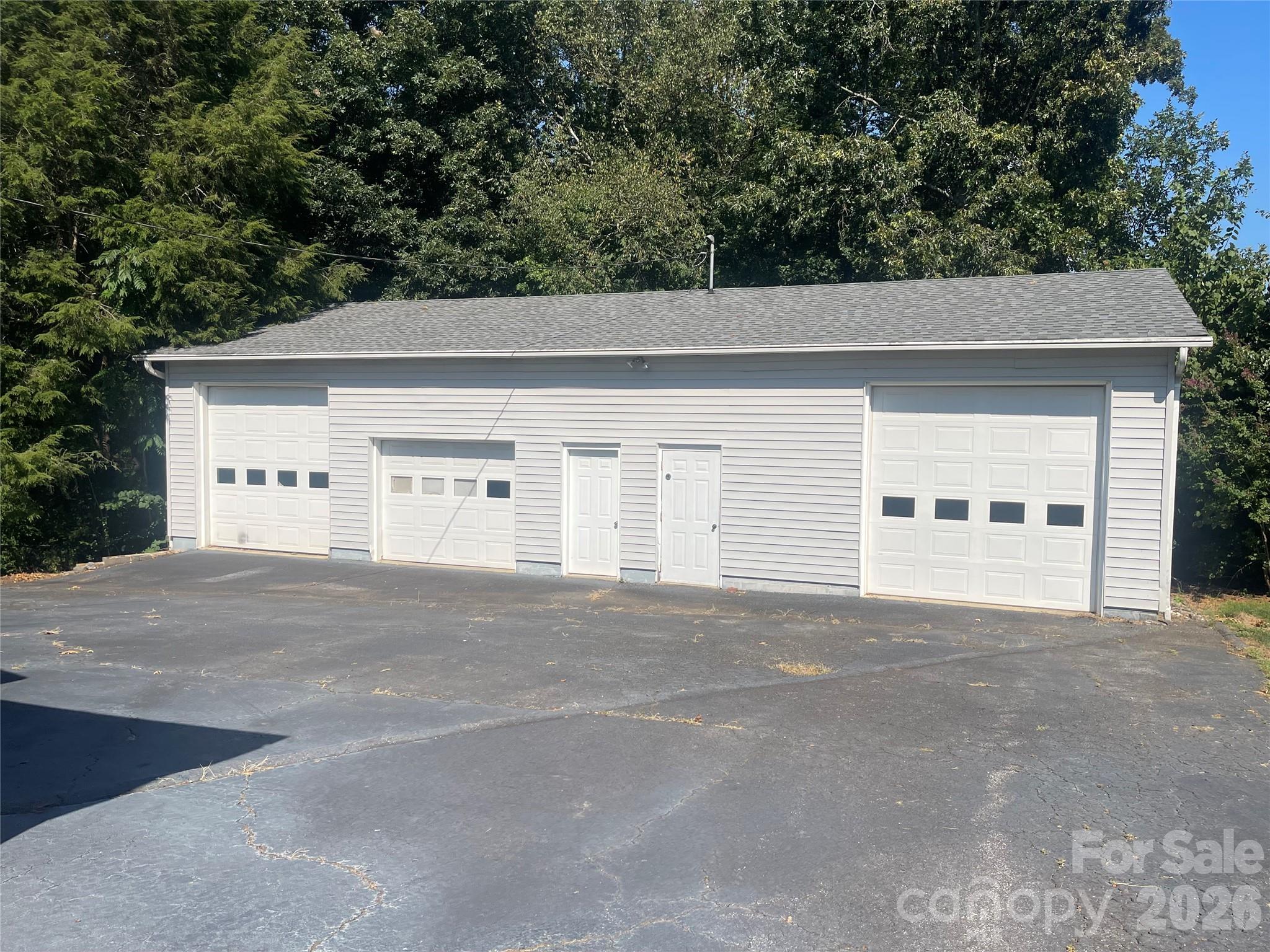 3070 Startown Road Property Photo 5